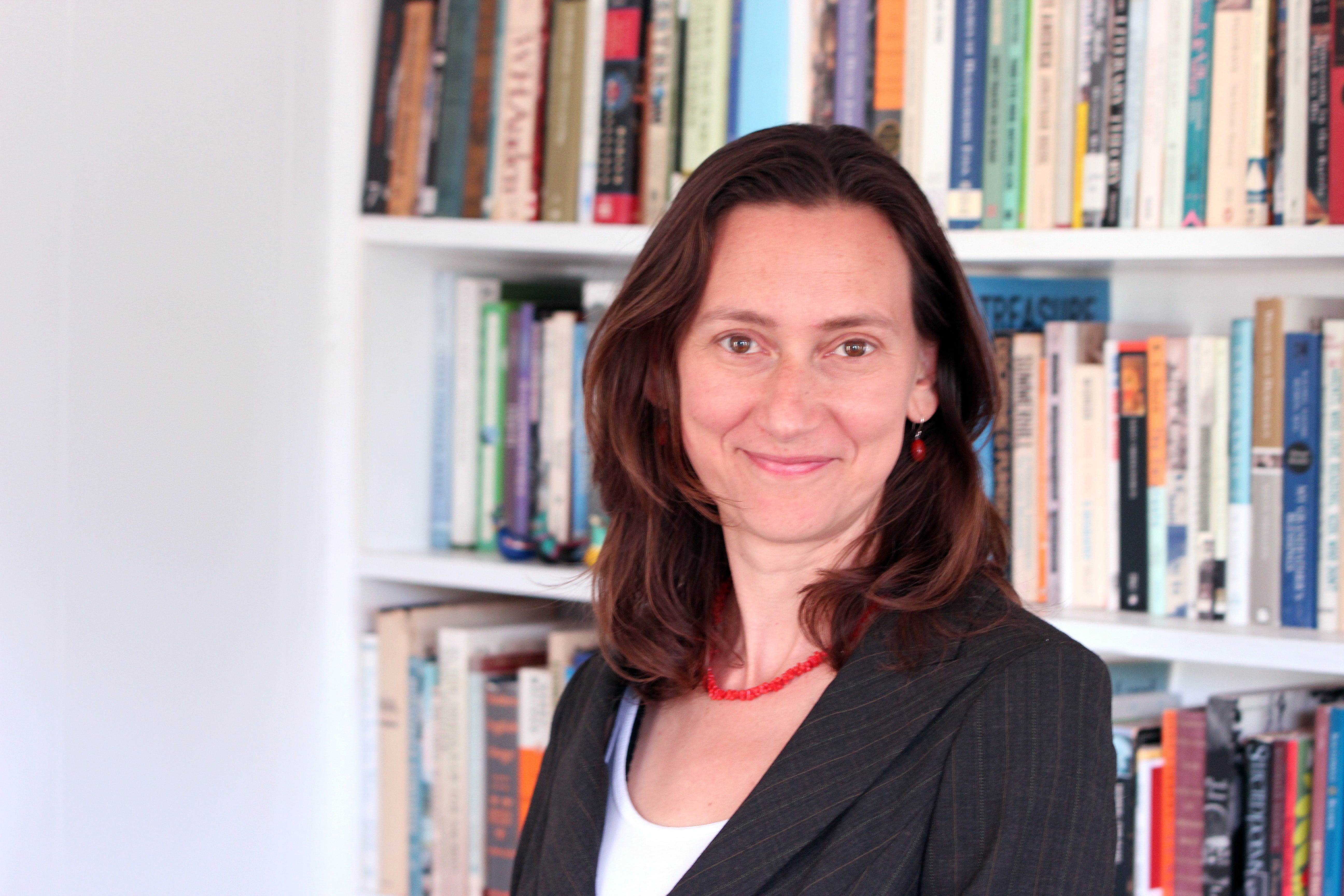 Episode 115: Nadia Colburn on Yoga, Mindfulness and Writing episode artwork
