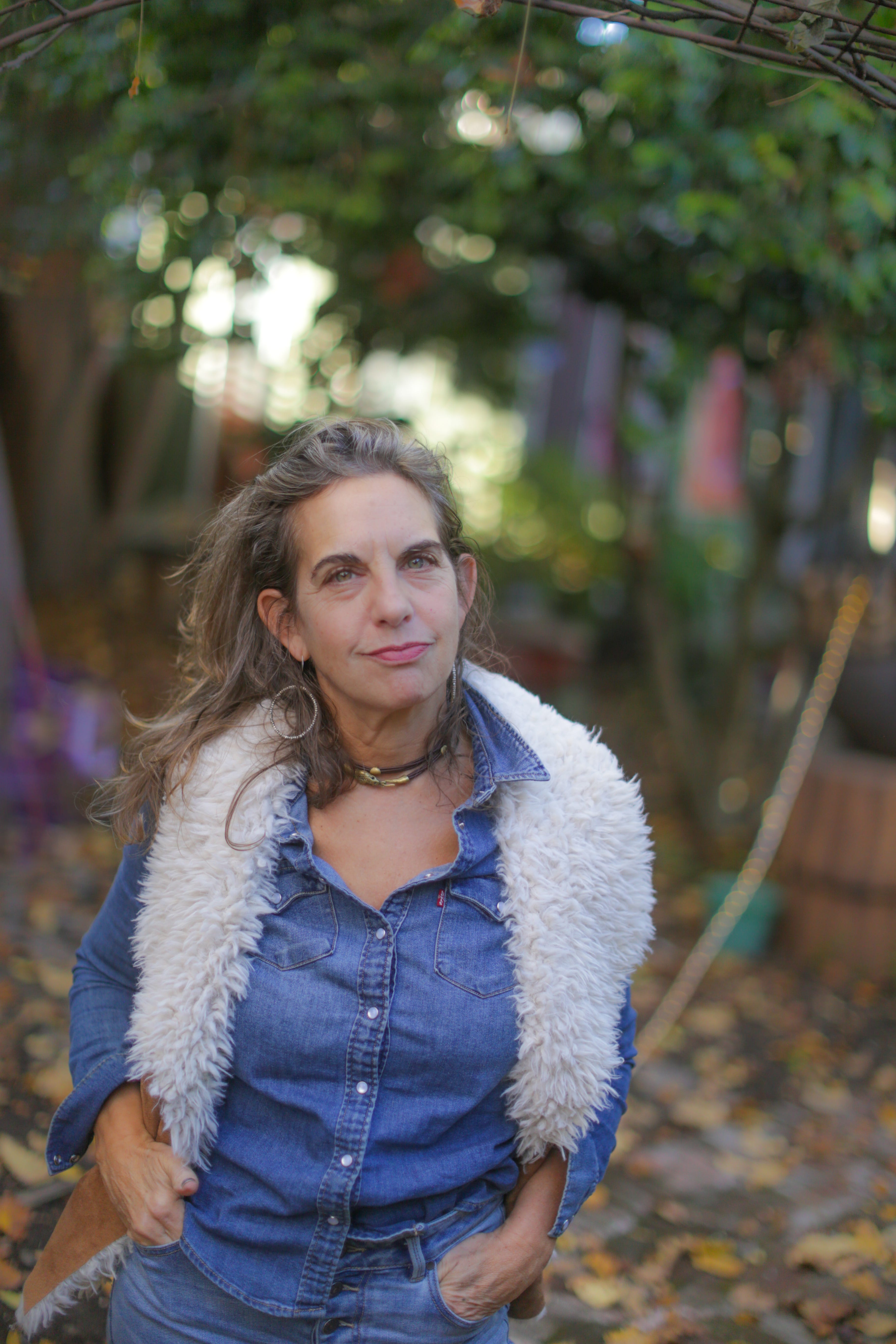 Episode 69: Travel and the Muse with Laurie Wagner  episode artwork