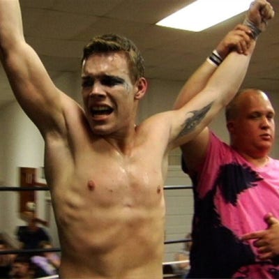 Robert Greene returns to his roots to film pro wrestlers in "Fake It So Real" Robert Greene returns to his roots to film pro wrestlers in "Fake It So Real"