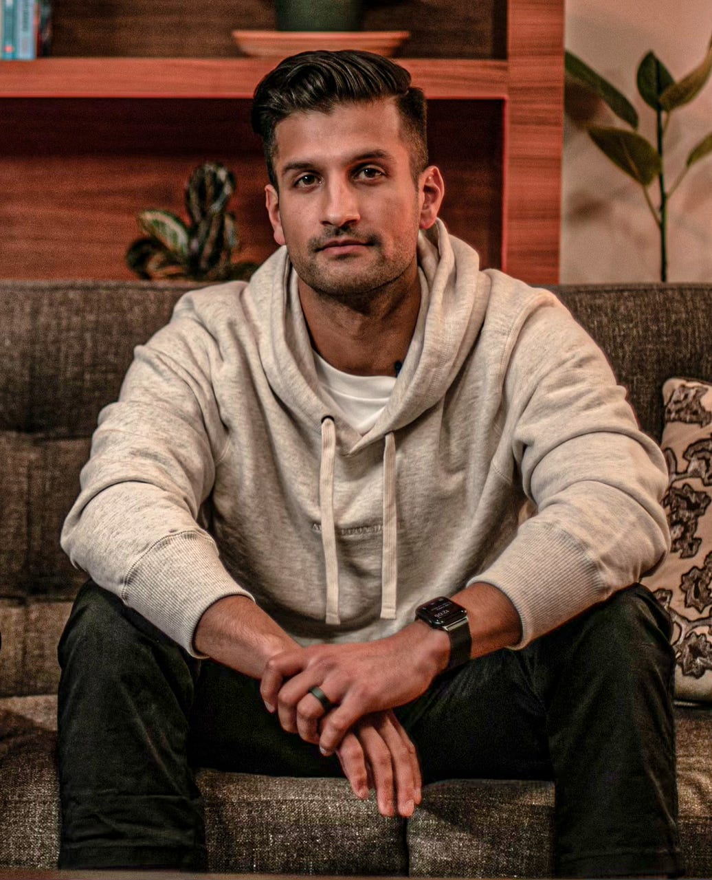 The Suicide Squeeze: Blackholes, Waves, and Vonnegut, with Sahil Bloom