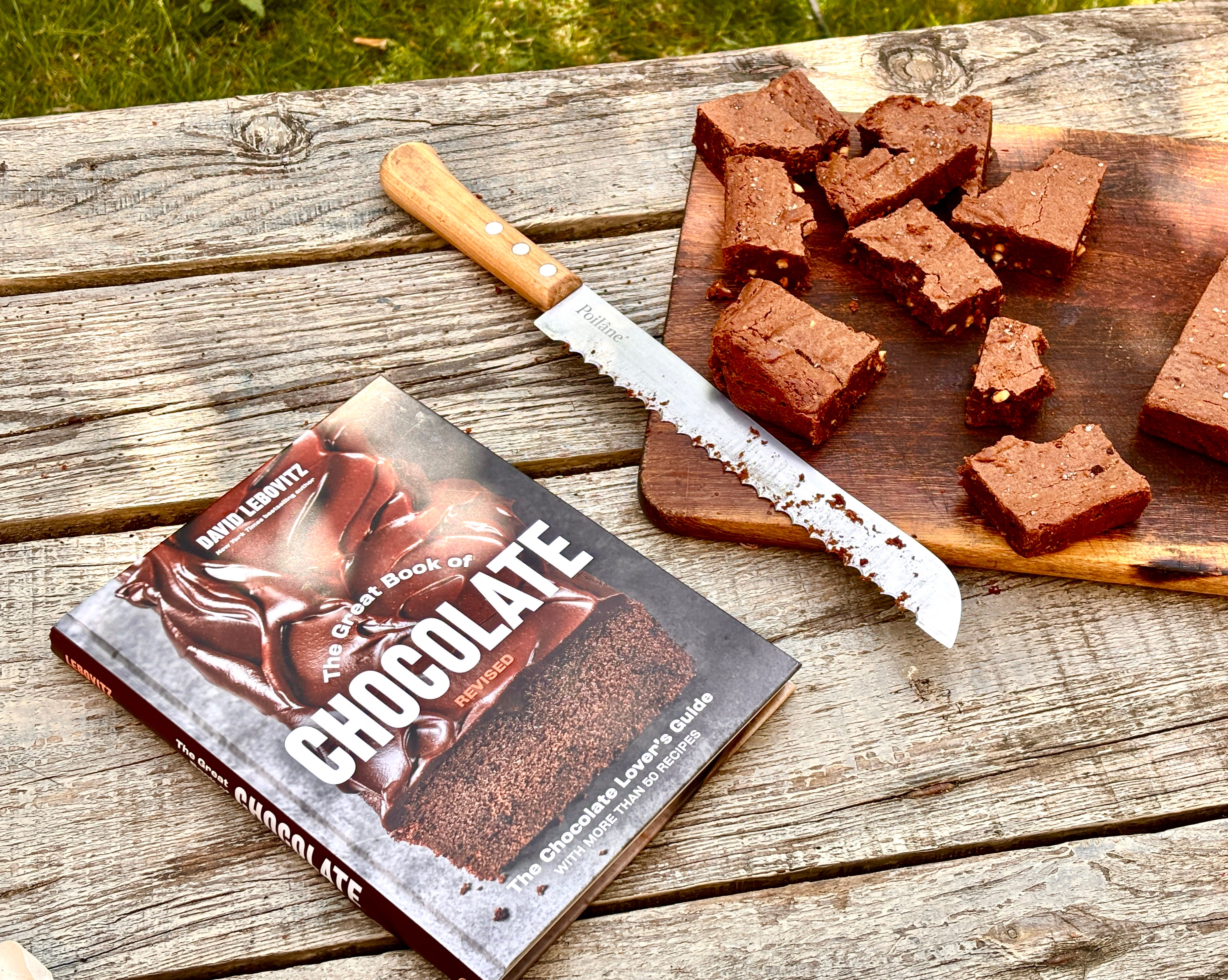 Chocolate Mole Brownies episode artwork