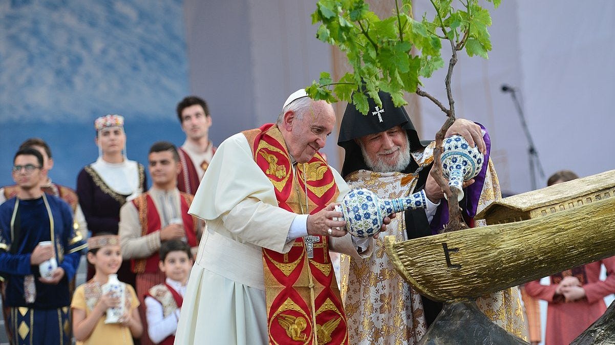 "All religions are a path to reach God"? Round-up of Francis' latest "All religions are a path to reach God"? Round-up of Francis' latest