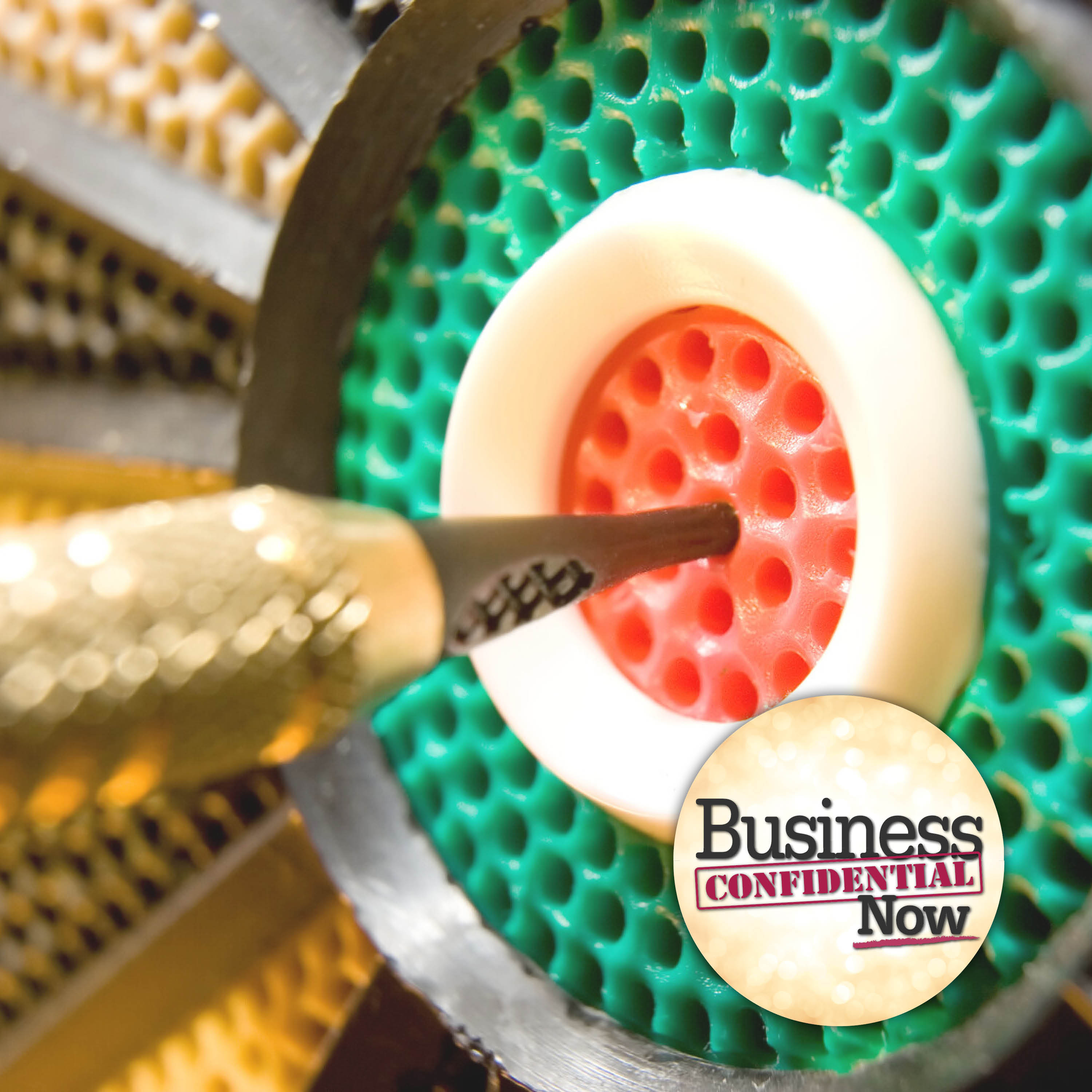 How to Avoid Missed Sales Opportunities by Zeroing in on Changes in Buyer Behavior with Liz Harr episode artwork