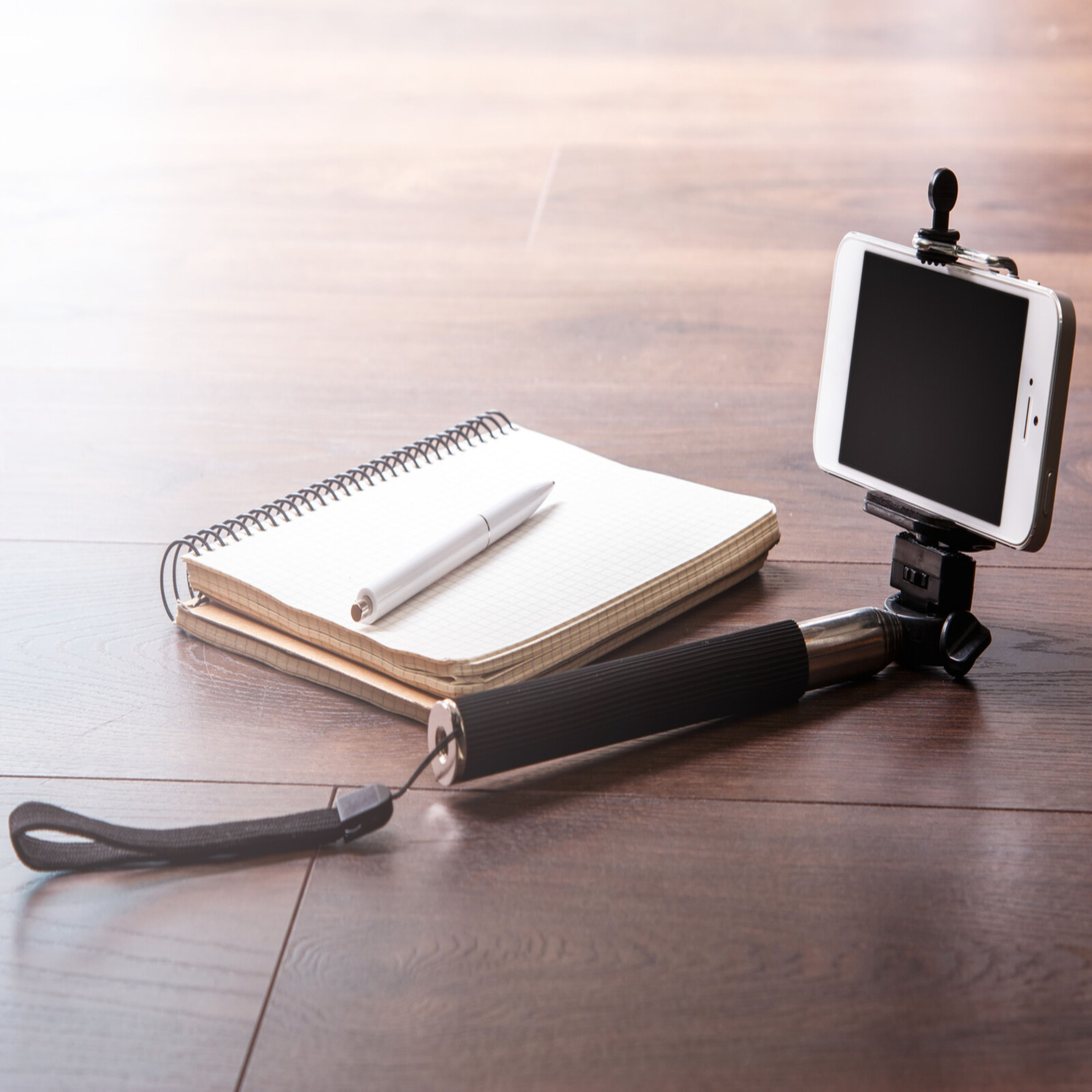 What Every Entrepreneur Needs to Know About Smart Self-Marketing episode artwork