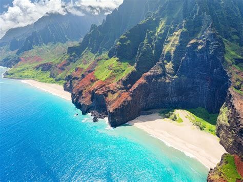 We are back for Earnings/FOMC/NFP @hfrfromthefloor misses 78 degrees Kauai Pacific Ocean $GM Beats $PFE misses $MRNA all insiders dump stock $TSLA up %80 in a month, new bull is back or so they say. episode artwork