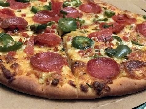 Frozen Pizza Hot right now! @hfrfromthefloor on the couch for bears double bill @BUFootball @ChicagoBears $W $OSTK $HELE $YETI retail names to consider when macro bad news finally hits airwaves.  episode artwork
