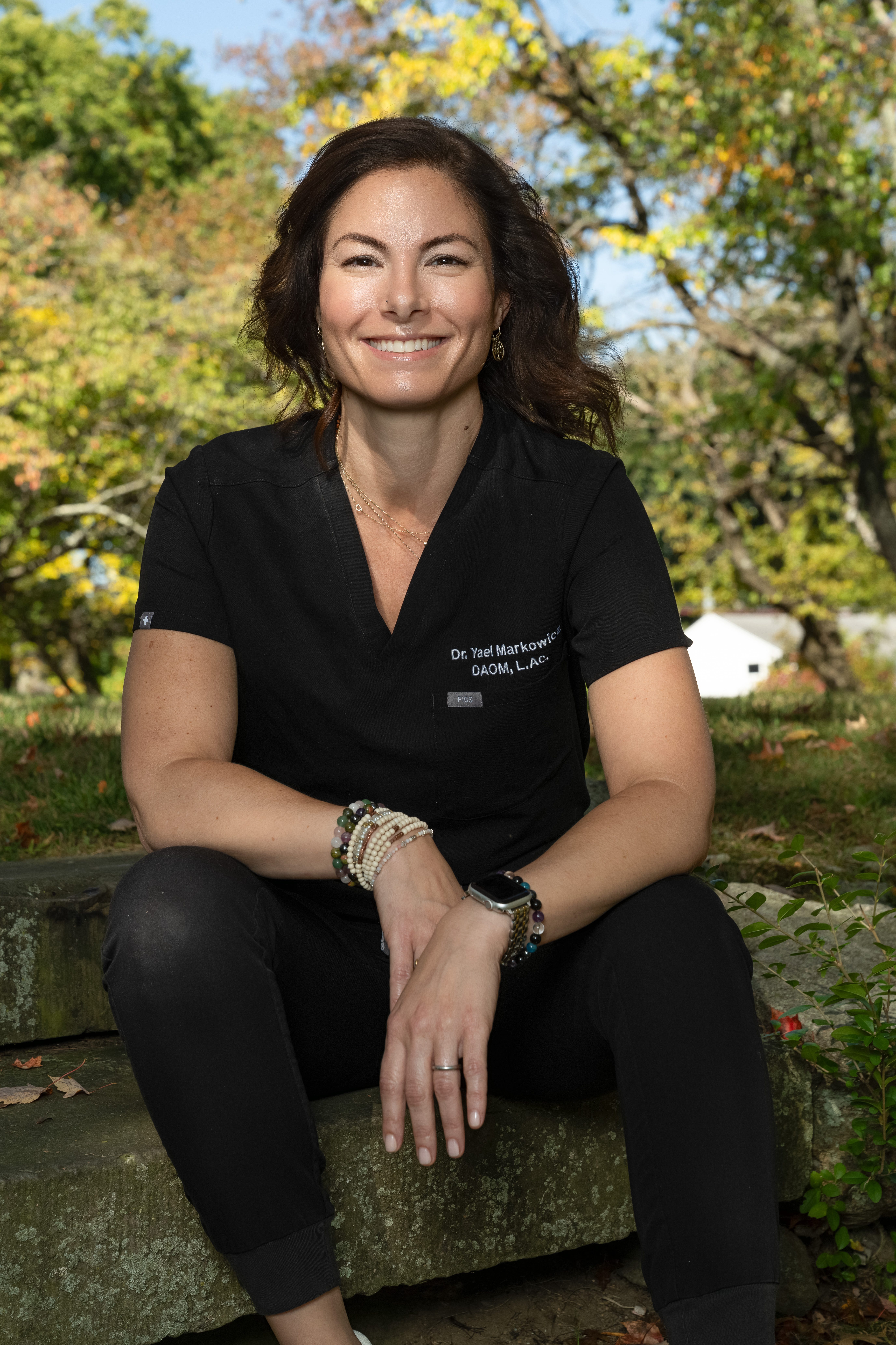 ep28: Violin Maker to Changing the Face of Healthcare w/Dr. Yael Markowicz, DACM, L.Ac. episode artwork
