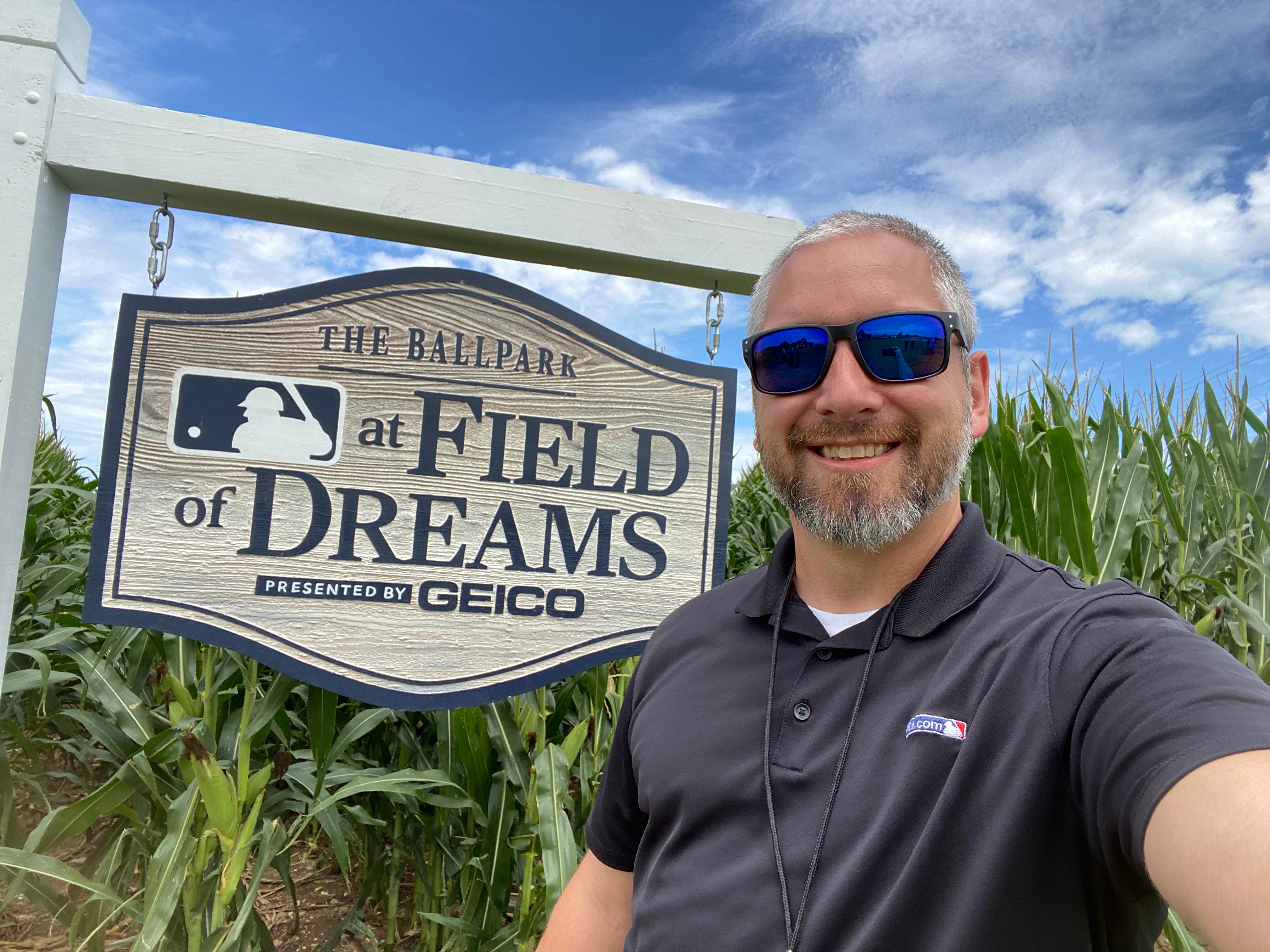 Episode 10: How a baseball beat writer got his ‘dream job’ episode artwork