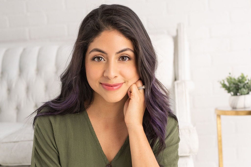 Exposing the Dangers of MLMs in Diet and Wellness Culture with Kat Garcia-Benson Exposing the Dangers of MLMs in Diet and Wellness Culture with Kat Garcia-Benson