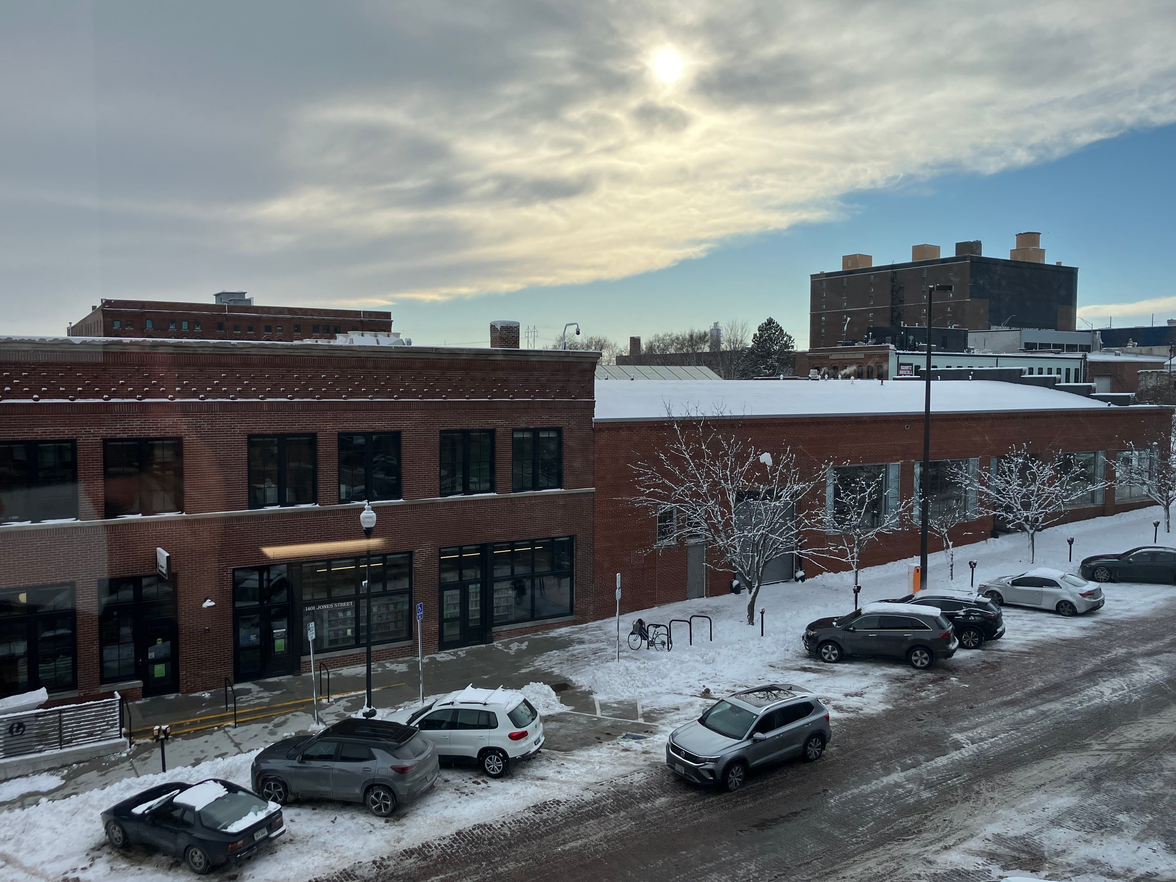 Yanqi Xu & Destiny Herbers of Flatwater Free Press on 'Who's Buying Nebraska?'