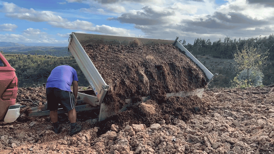 Off-grid and Ignorant in Portugal