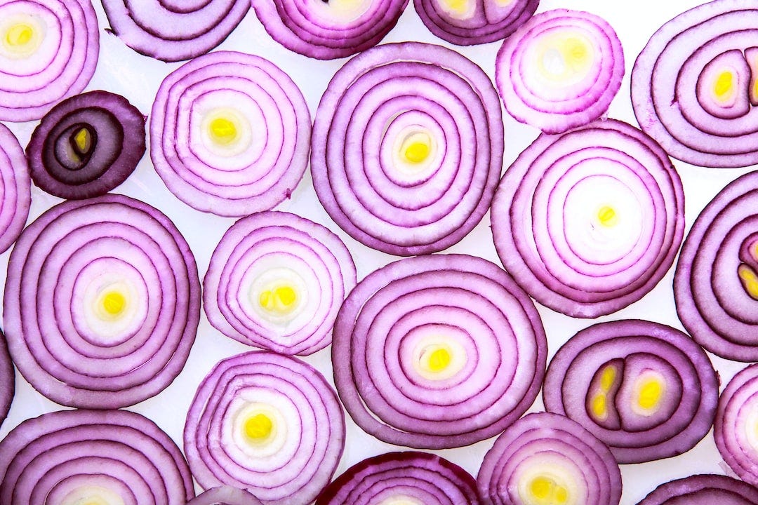 Peeling the Onion / Why Does It Bring Me Tears? episode artwork