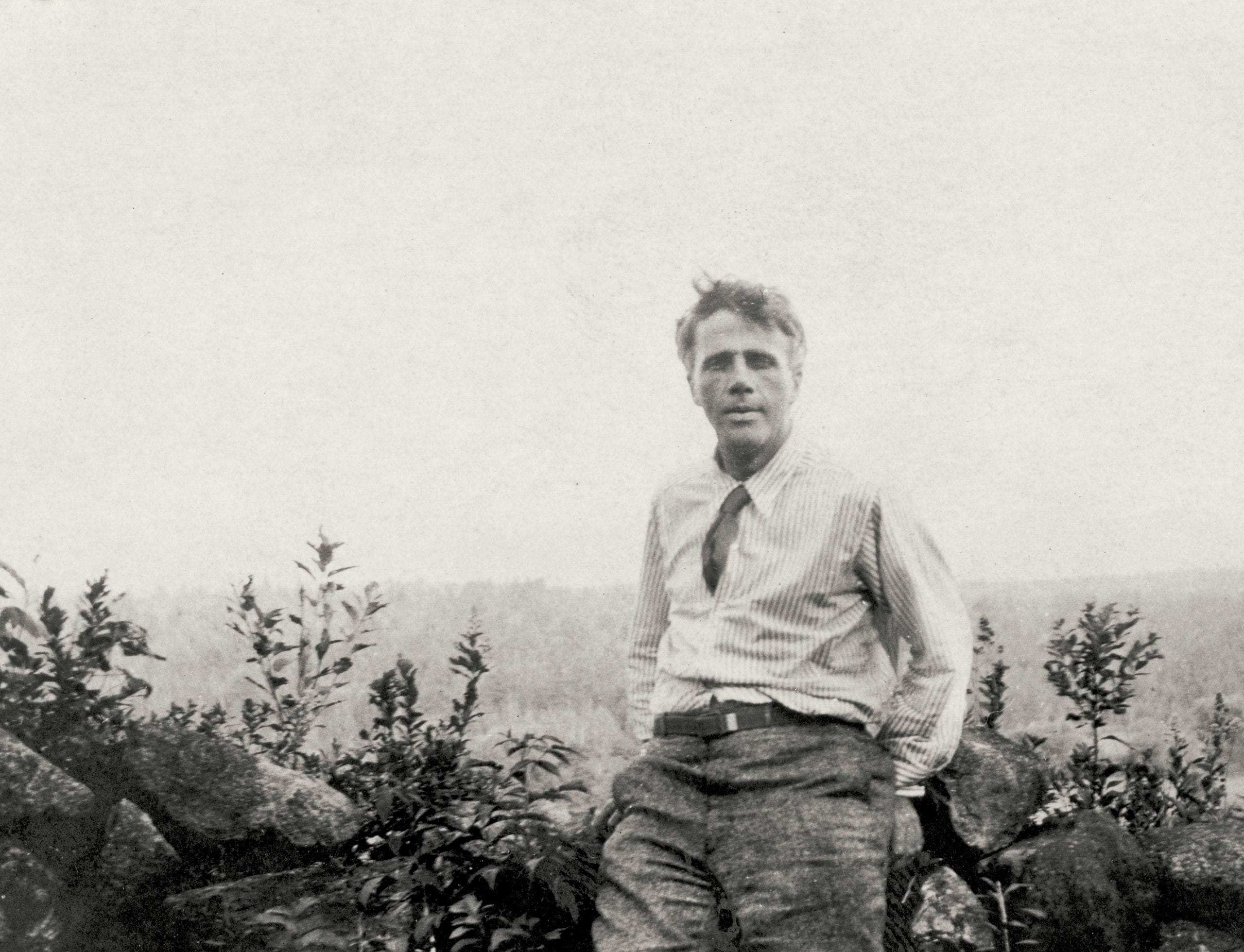 Robert Frost’s ”Mending Wall”