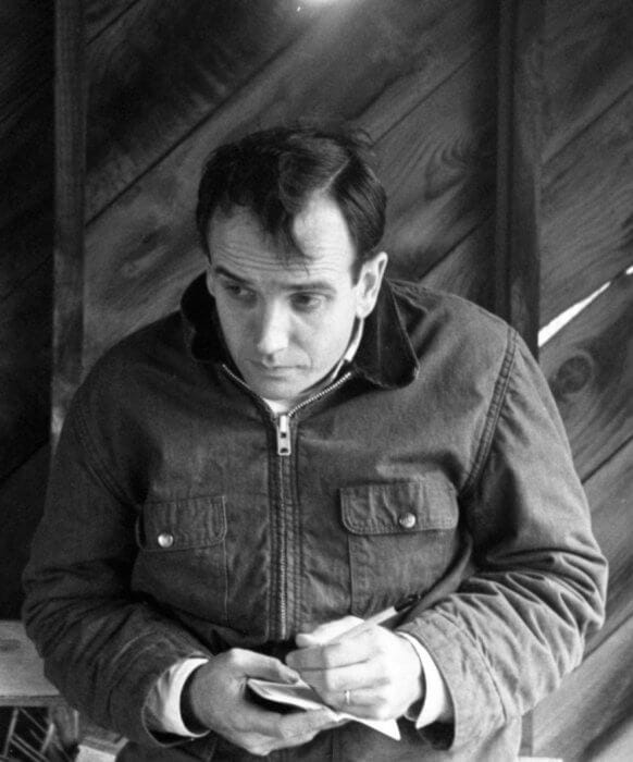 George Starbuck's "Sonnet with a Different Letter at the End of Every Line"