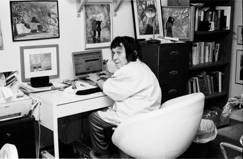 S04 EP04: Documentary Season with Lynn Ruth Miller episode artwork
