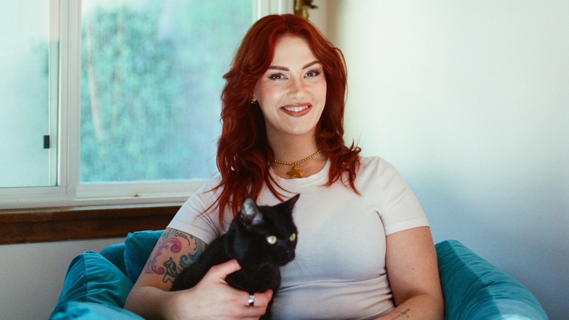 Siri Dahl on how new labor dynamics and AI have changed sex, porn, and dating episode artwork