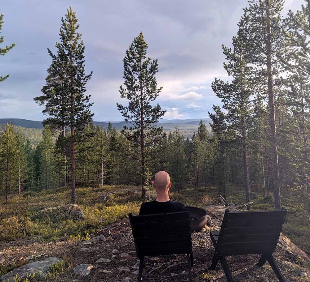 221: Kickstarter, loyal readers, and the business of telling great stories (with Russell Nohelty)