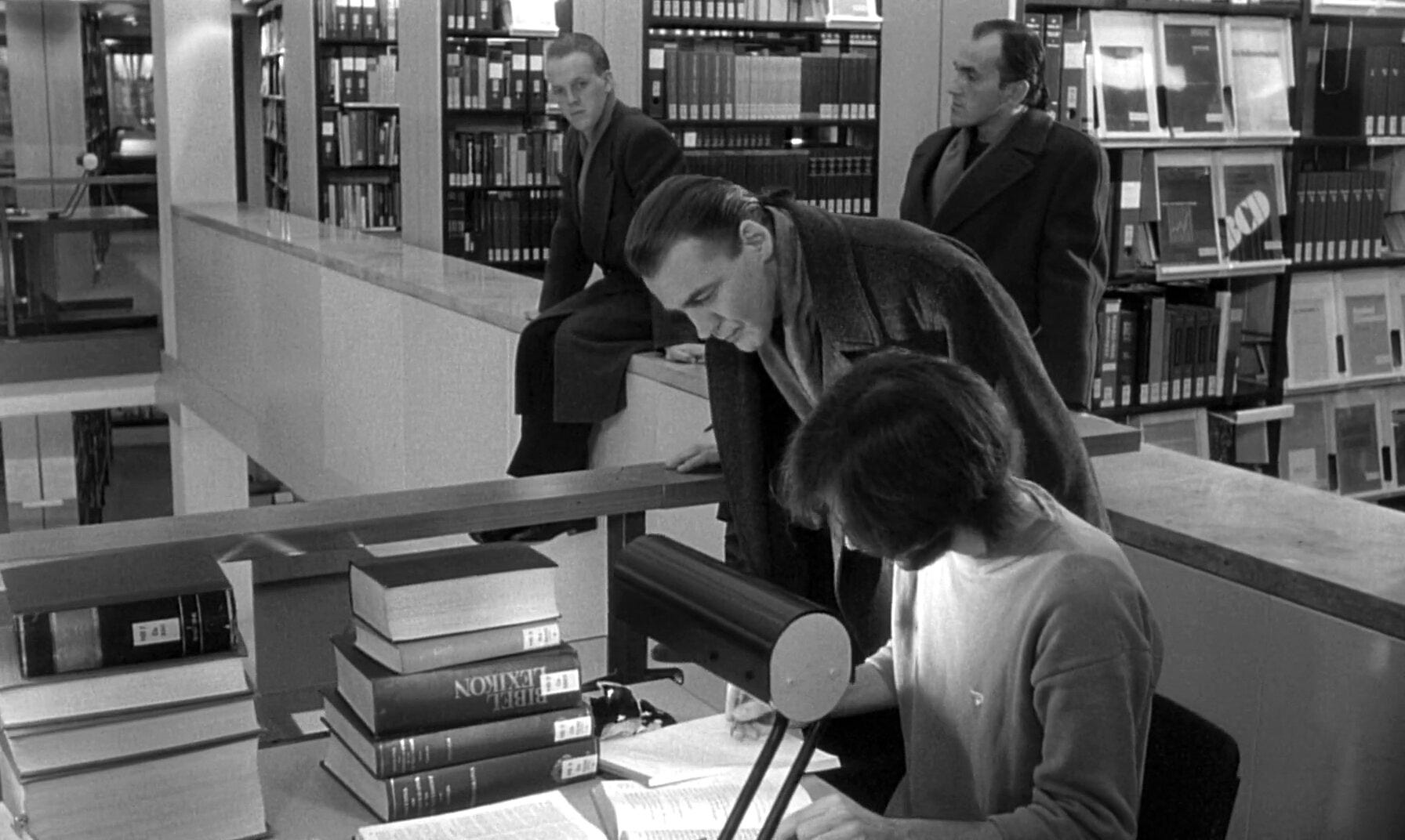 Fiction about bookstores and libraries episode artwork