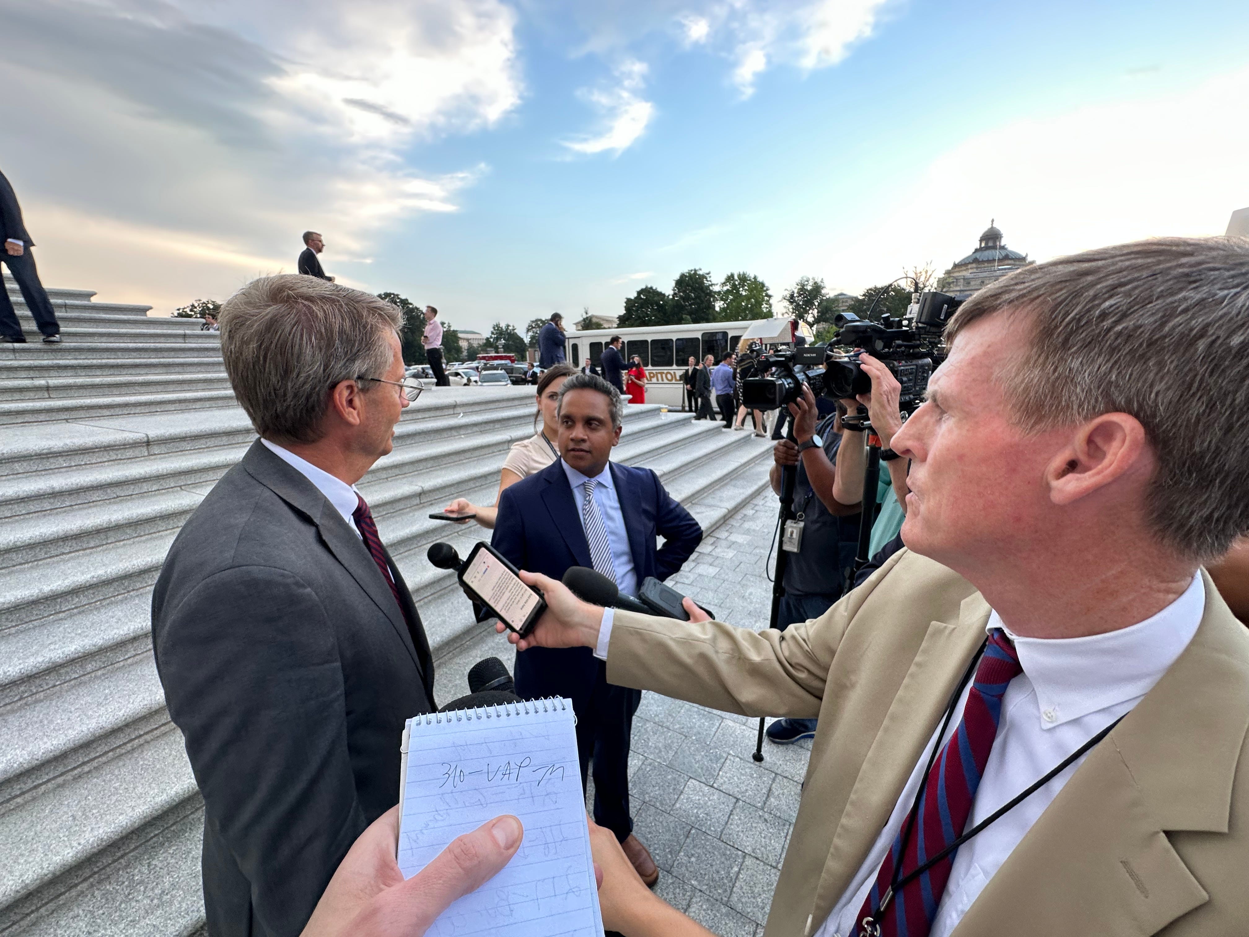 EXCLUSIVE: Burchett on Oversight Chair Comer — "His people have stood in the way"  episode artwork