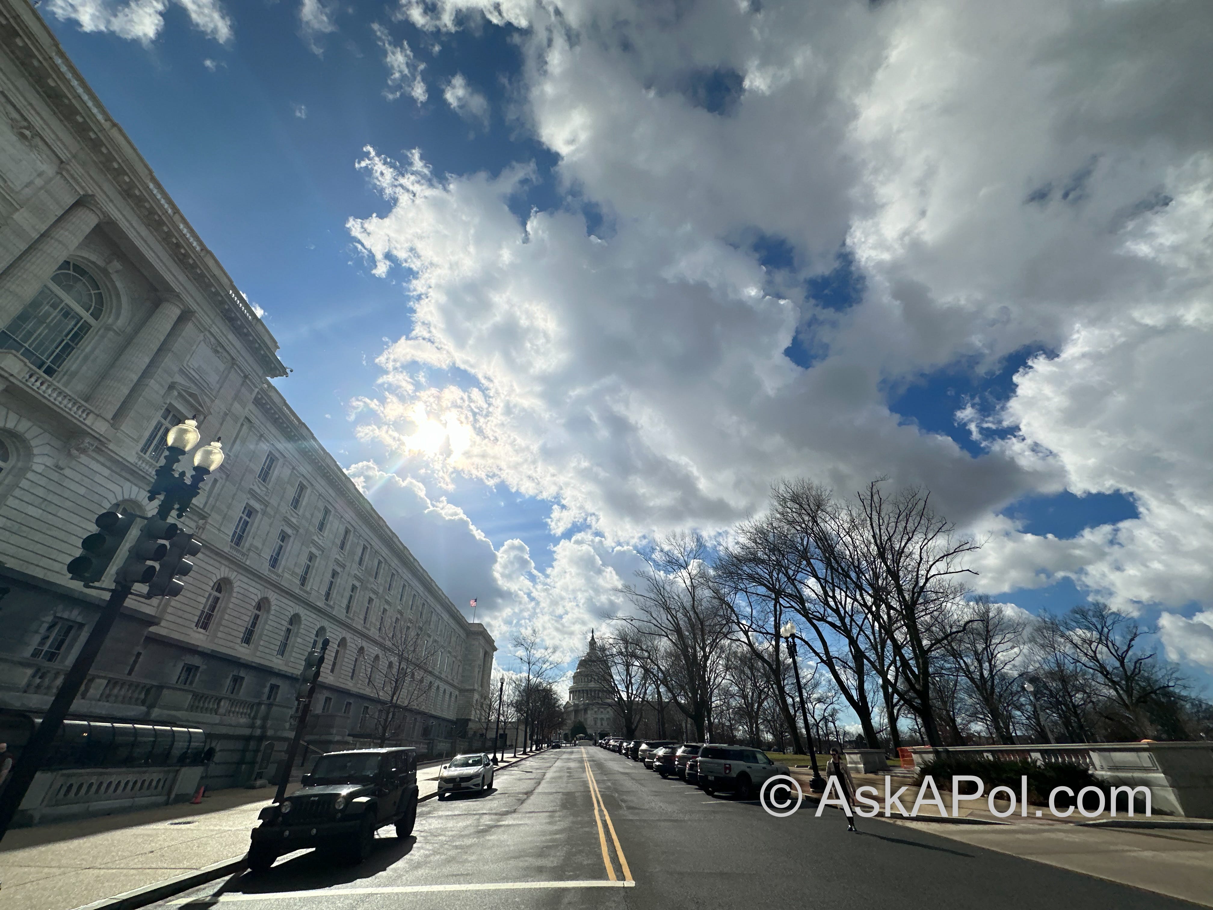 Sen. Josh Hawley doubts Congress will act on AI deepfakes: “Tech companies, they always get their way here”  episode artwork