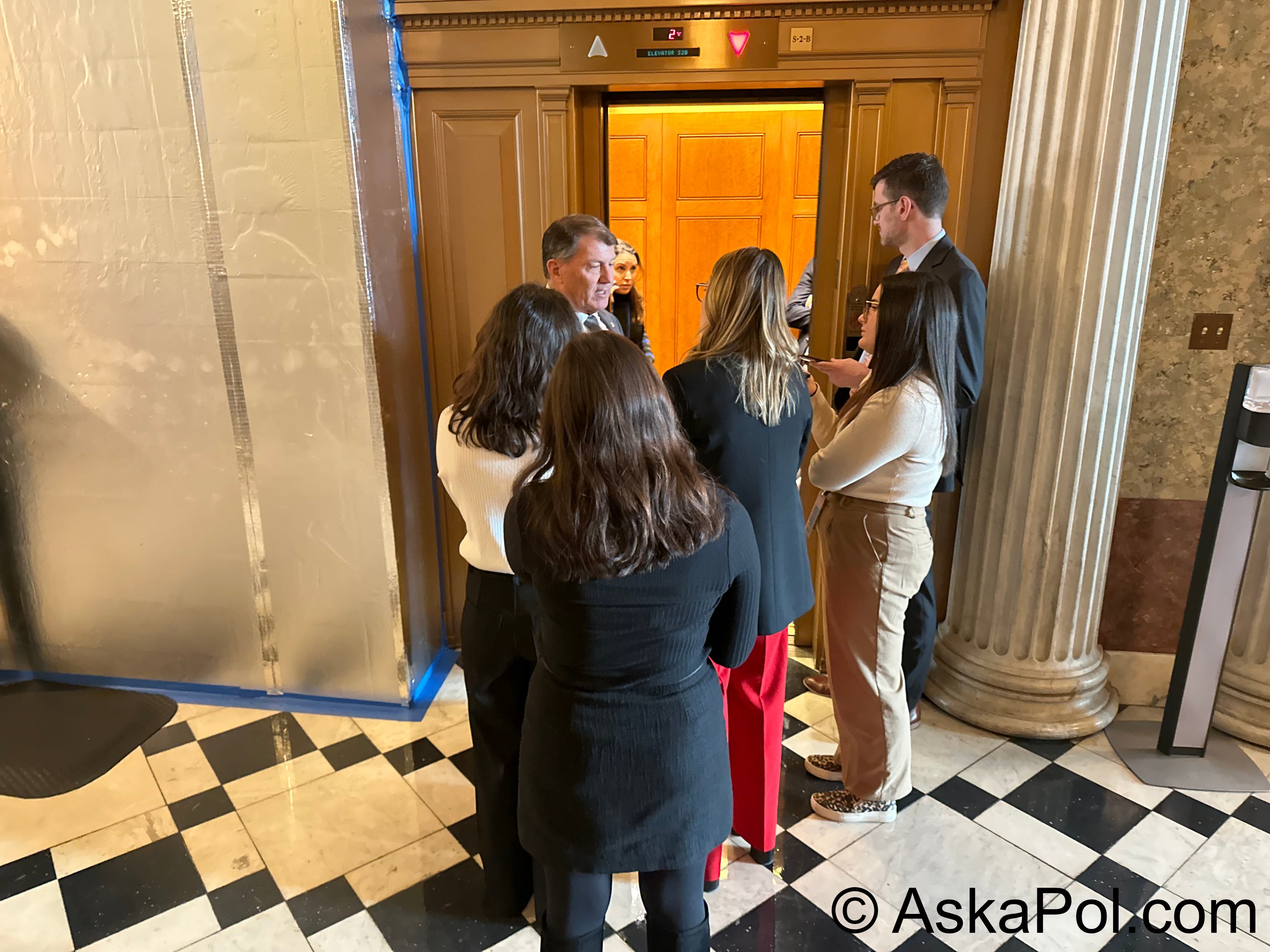 Sen. Rounds on UAPs around military sites: "we're not sure where they're coming from"  episode artwork