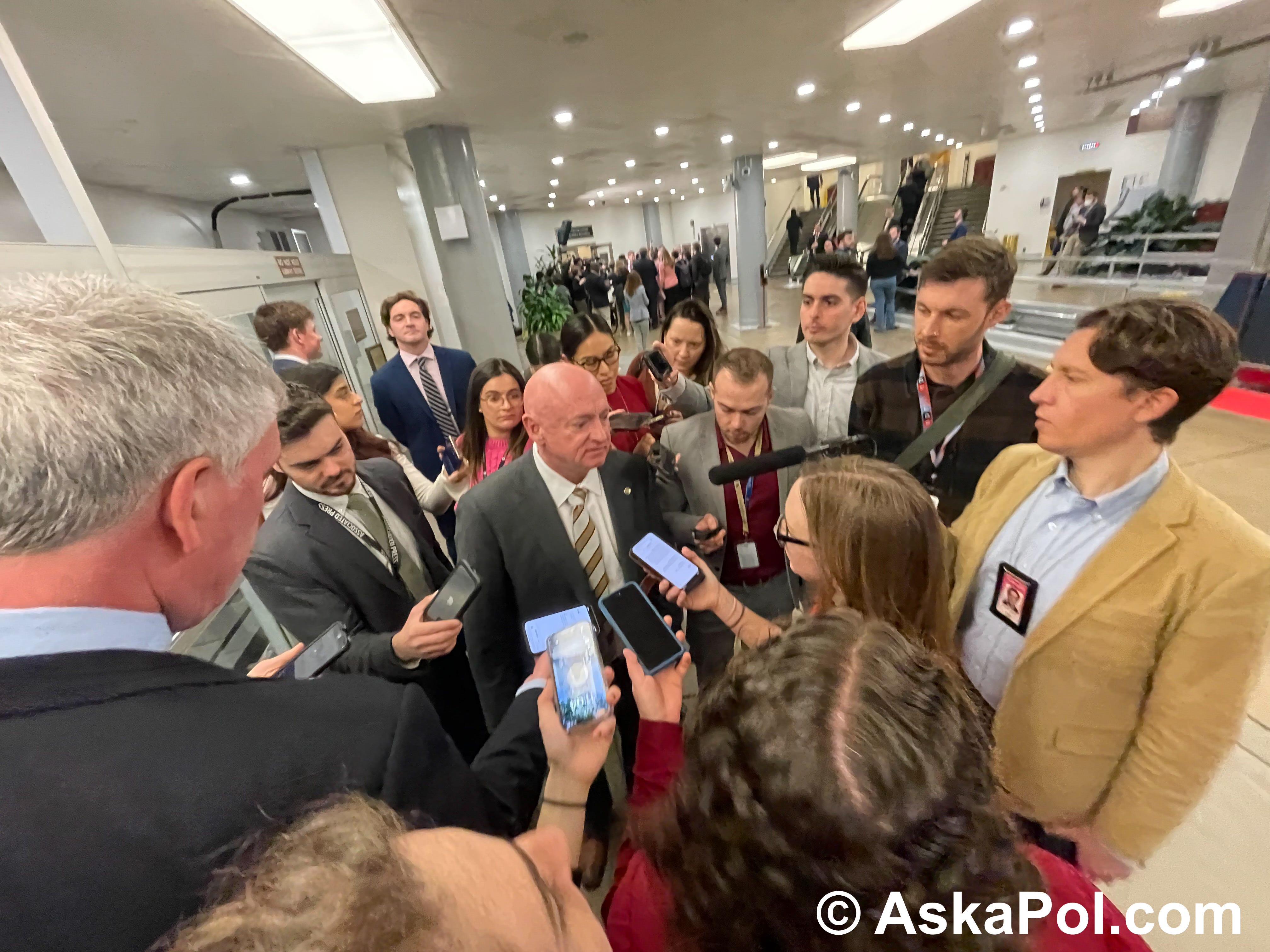 Ask a Pol uaps