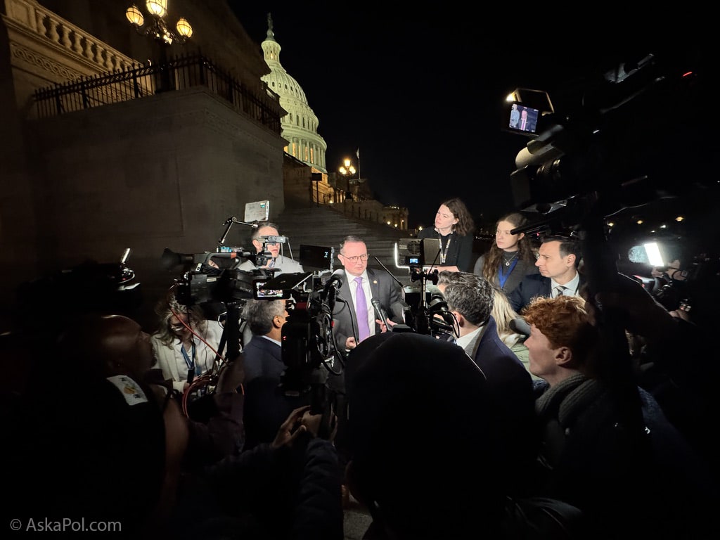 “I couldn’t comment,” Rep. Burlison says when asked about White House NHI briefing episode artwork