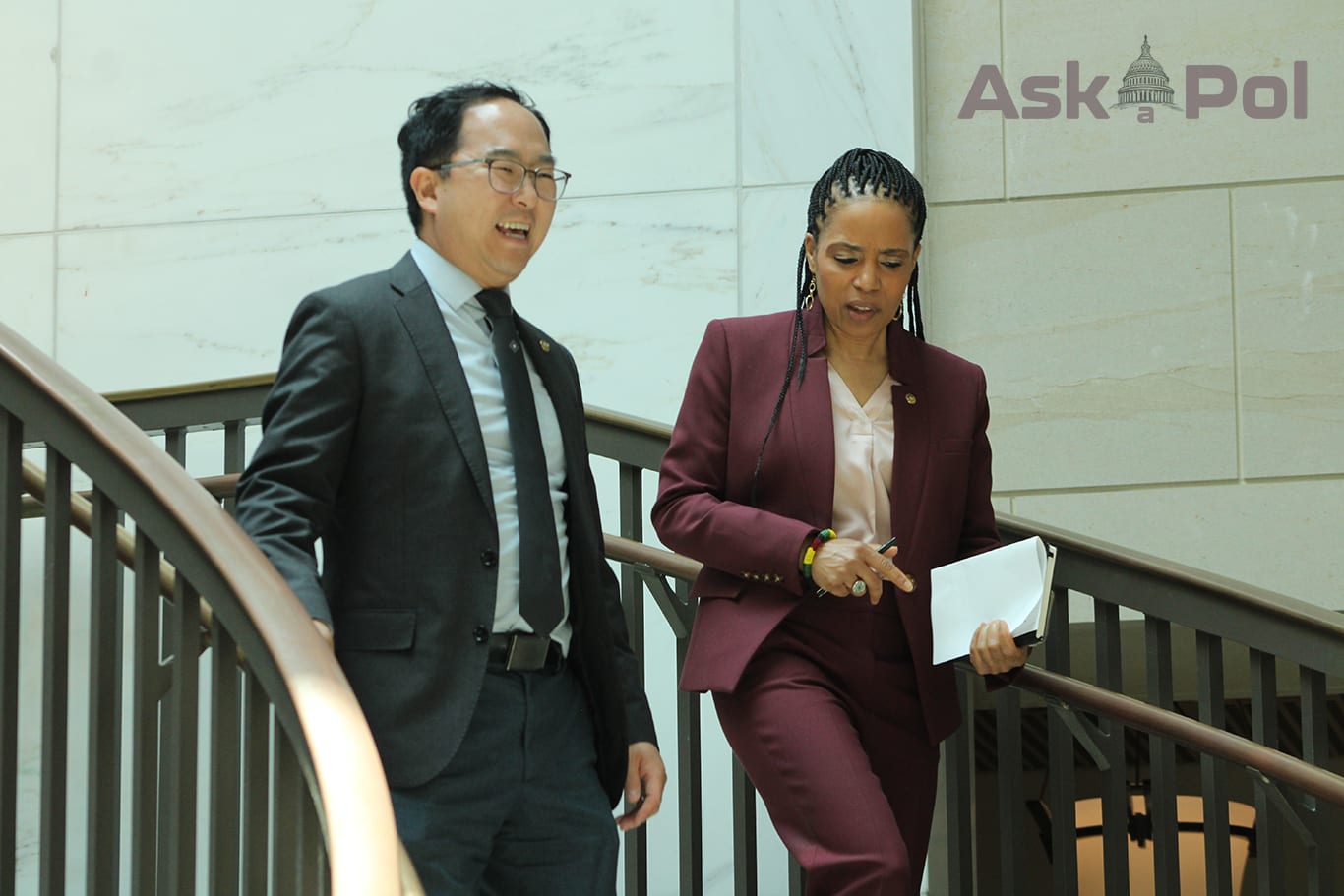 UFO disclosure? NJ Sen. Kim still wants answers on “drones” — “I keep hearing different things”