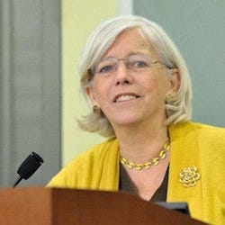 Framingham for the Modern Era: Josie Briggs on the Precision Medicine Initiative episode artwork