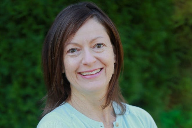 The Evolving Future of Genetic Counseling with Ellen Matloff, CEO, MyGeneCounsel episode artwork