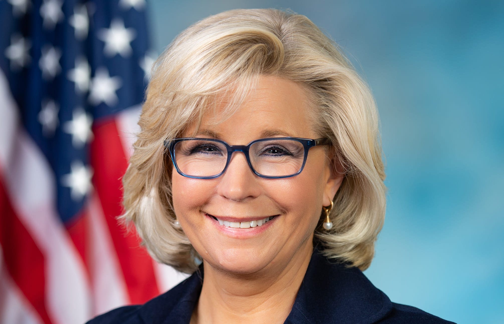 ☕️ Liz Cheney presta su última batalla contra el partido republicano pro-Trump - podcast episode cover