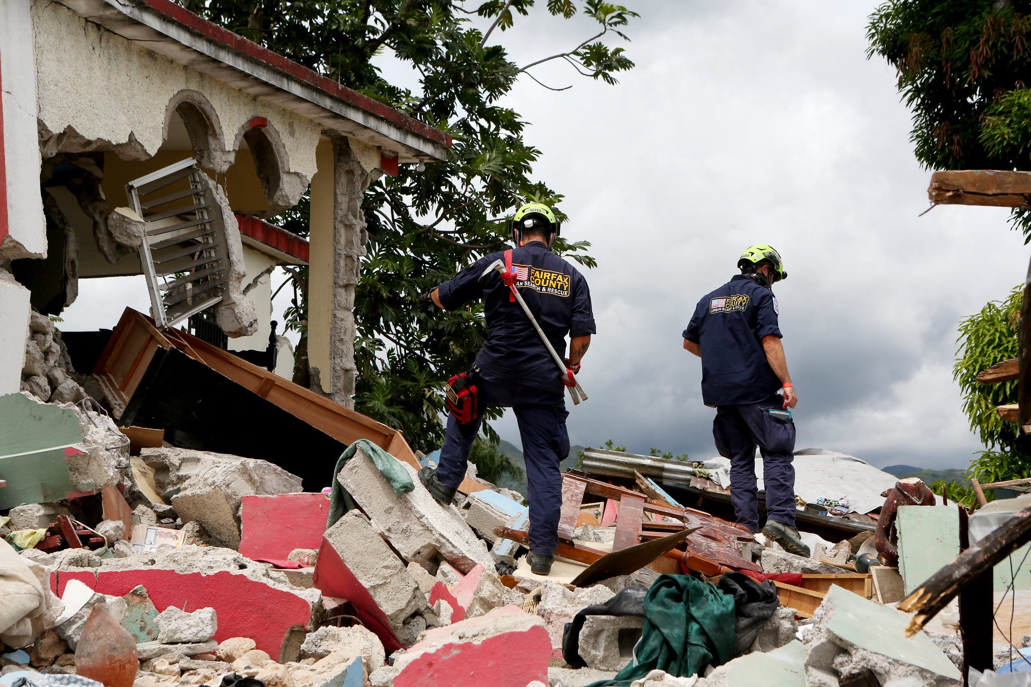 🇭🇹 Haití suma nueva crisis tras el magnicidio de Moïse: un terremoto y duras inundaciones - podcast episode cover