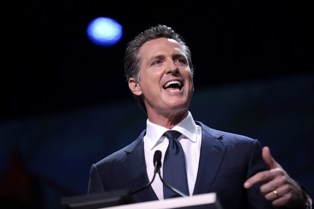 🚨ESPECIAL: California vota para revocar el mandato del gobernador Gavin Newsom - podcast episode cover