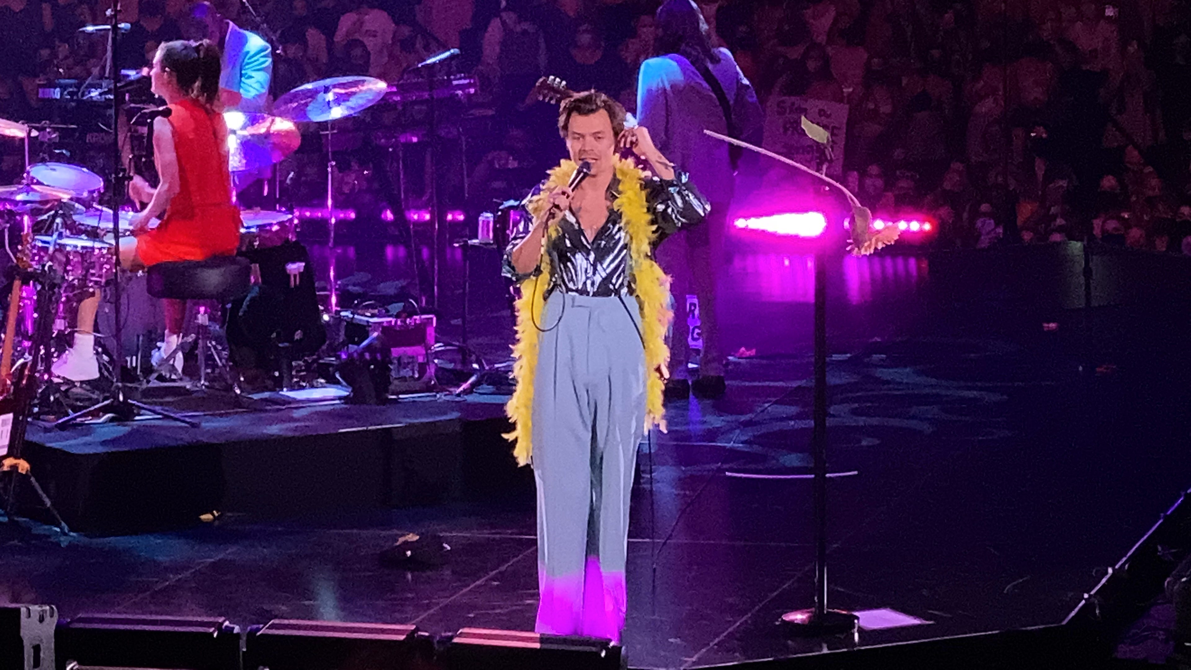 🌟 Harry Styles habla del escupitajo - podcast episode cover