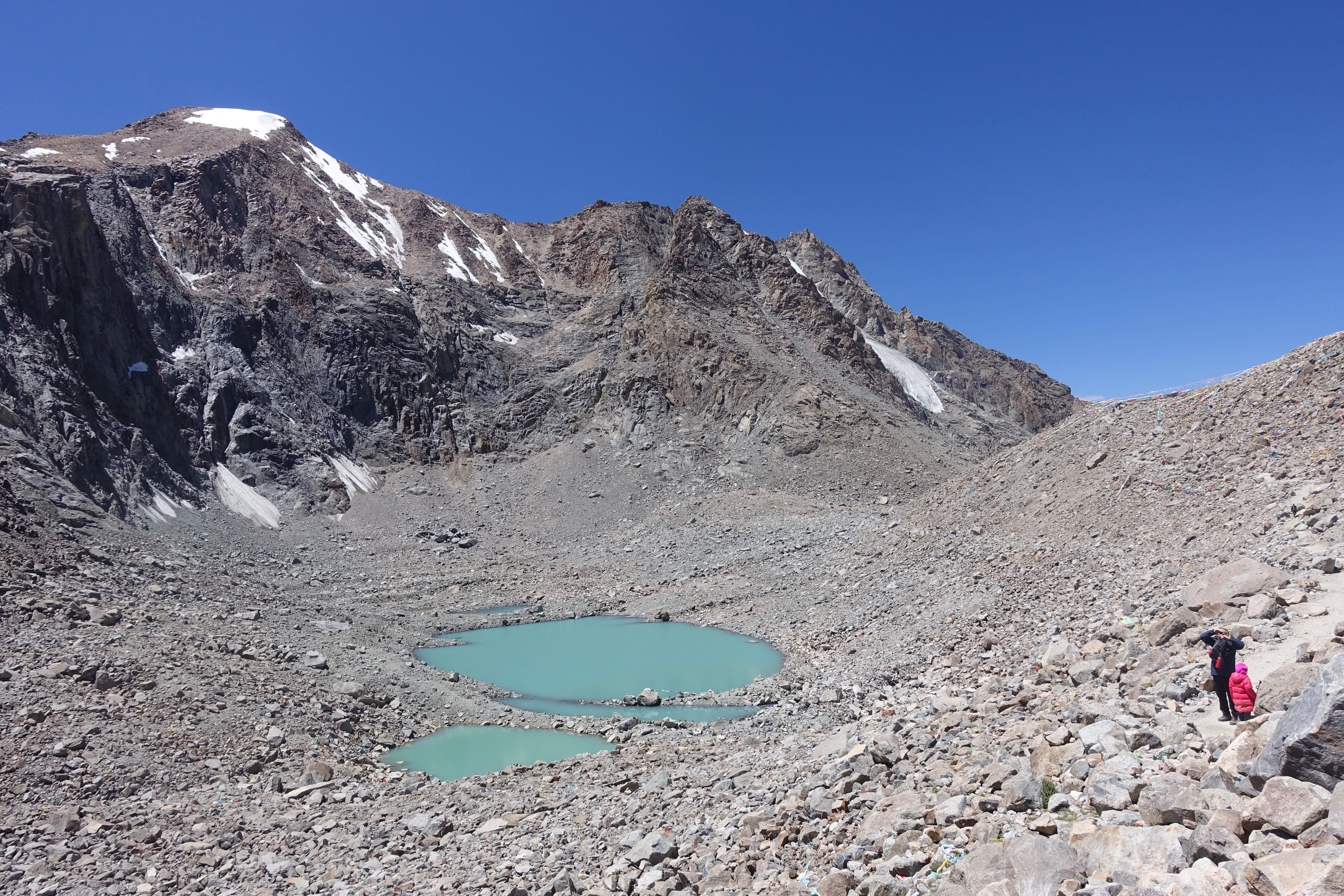 Sharp China: The Trade War Becomes a Supply Chain War; A Global Rare Earth Emergency; Xu Qiliang and the Xi Rumor Mill