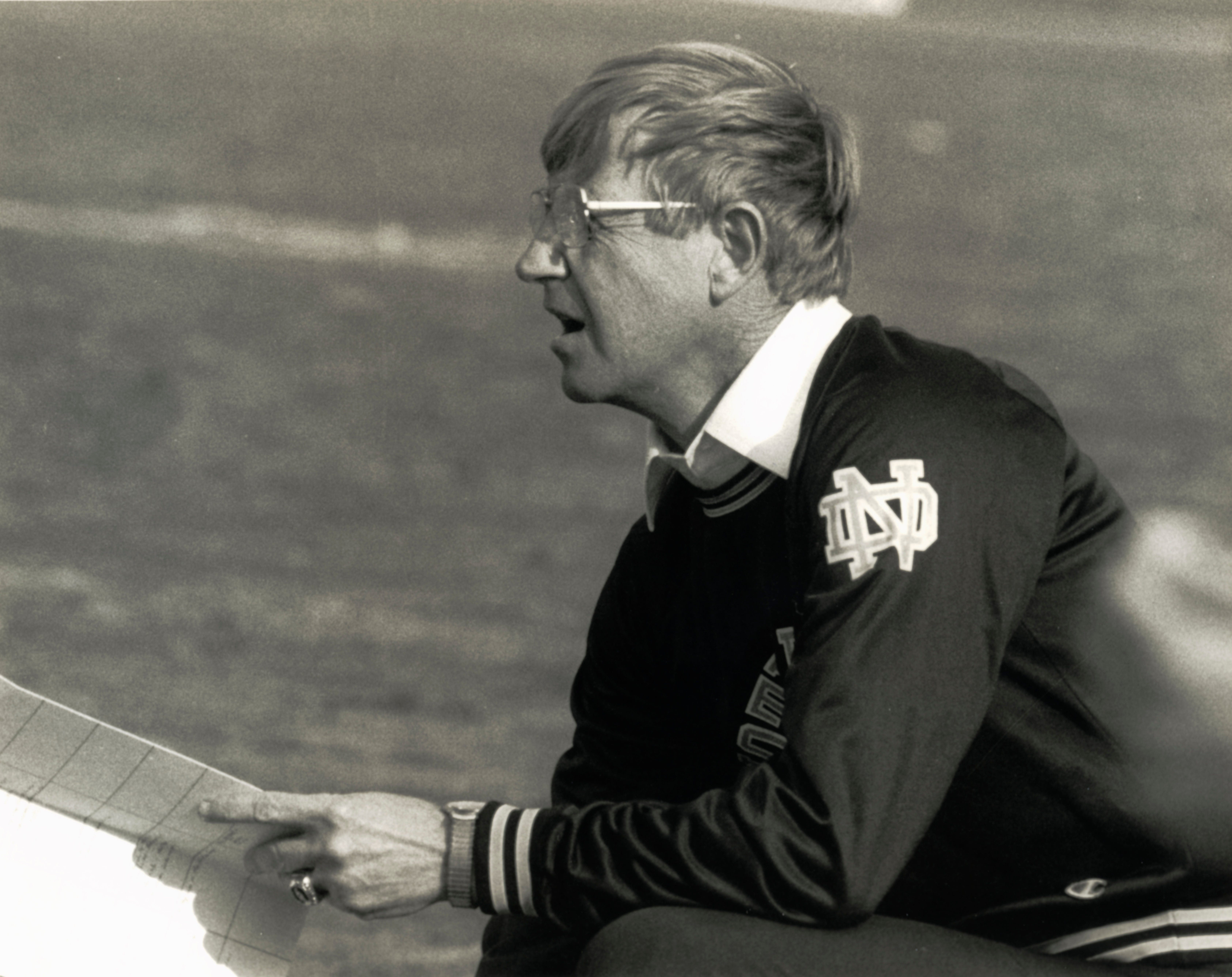 Lou Holtz (1937-2026) 