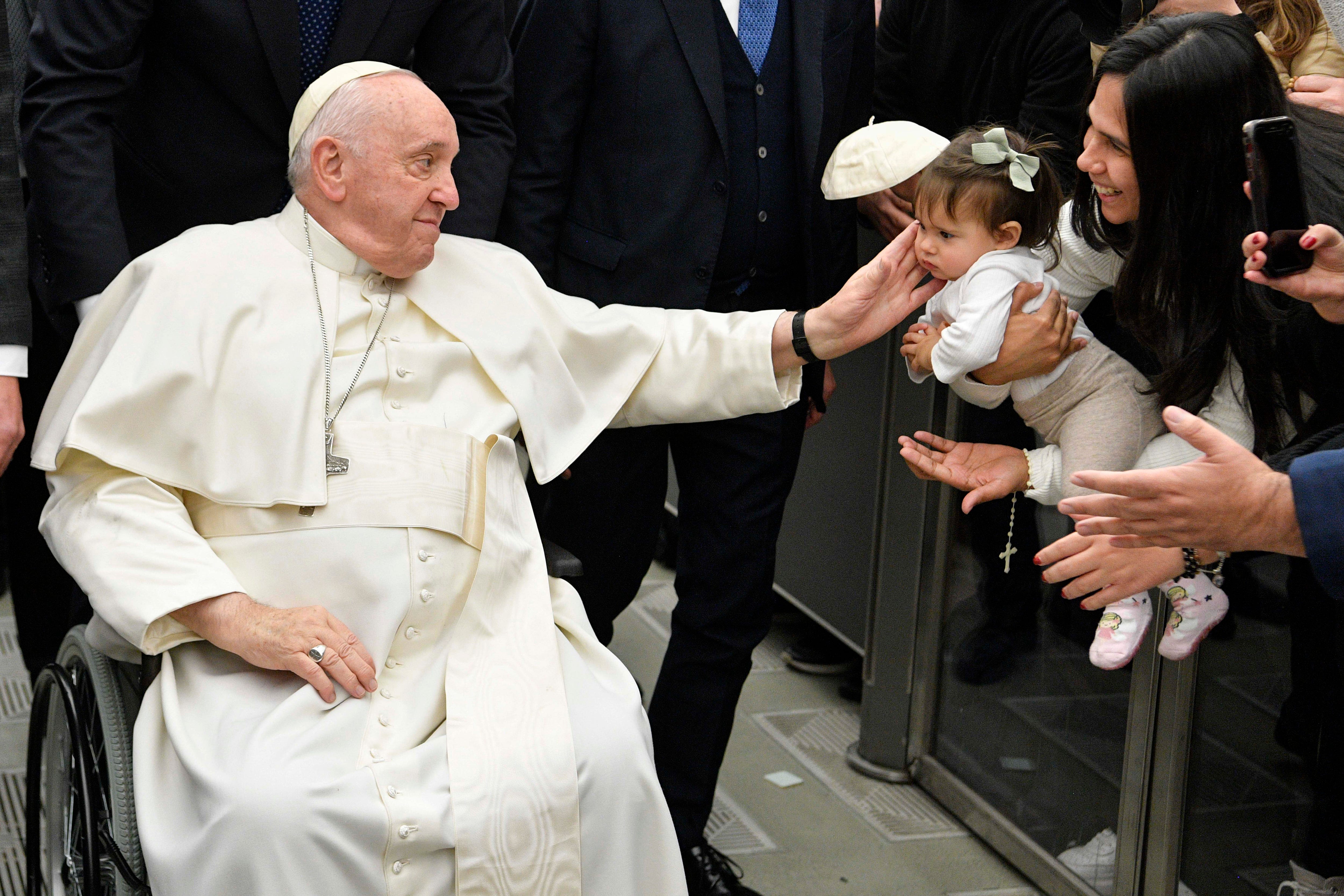 Pope Francis Calls on World to Decriminalize Homosexuality episode artwork