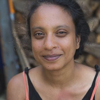 Sacred Pathways: Stories & Wisdom from Walking the Heart\'s Way