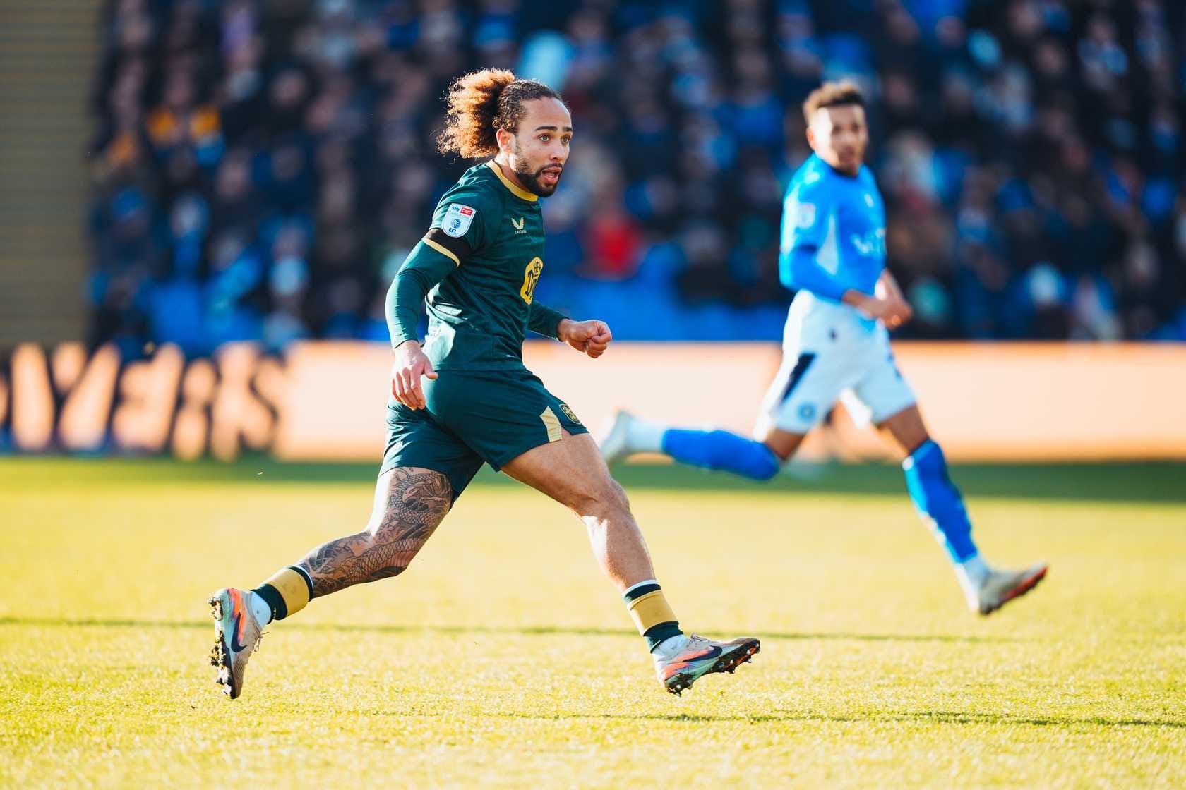 Huddersfield Town hit the transfer market but are beaten by stoppage time winner at Stockport