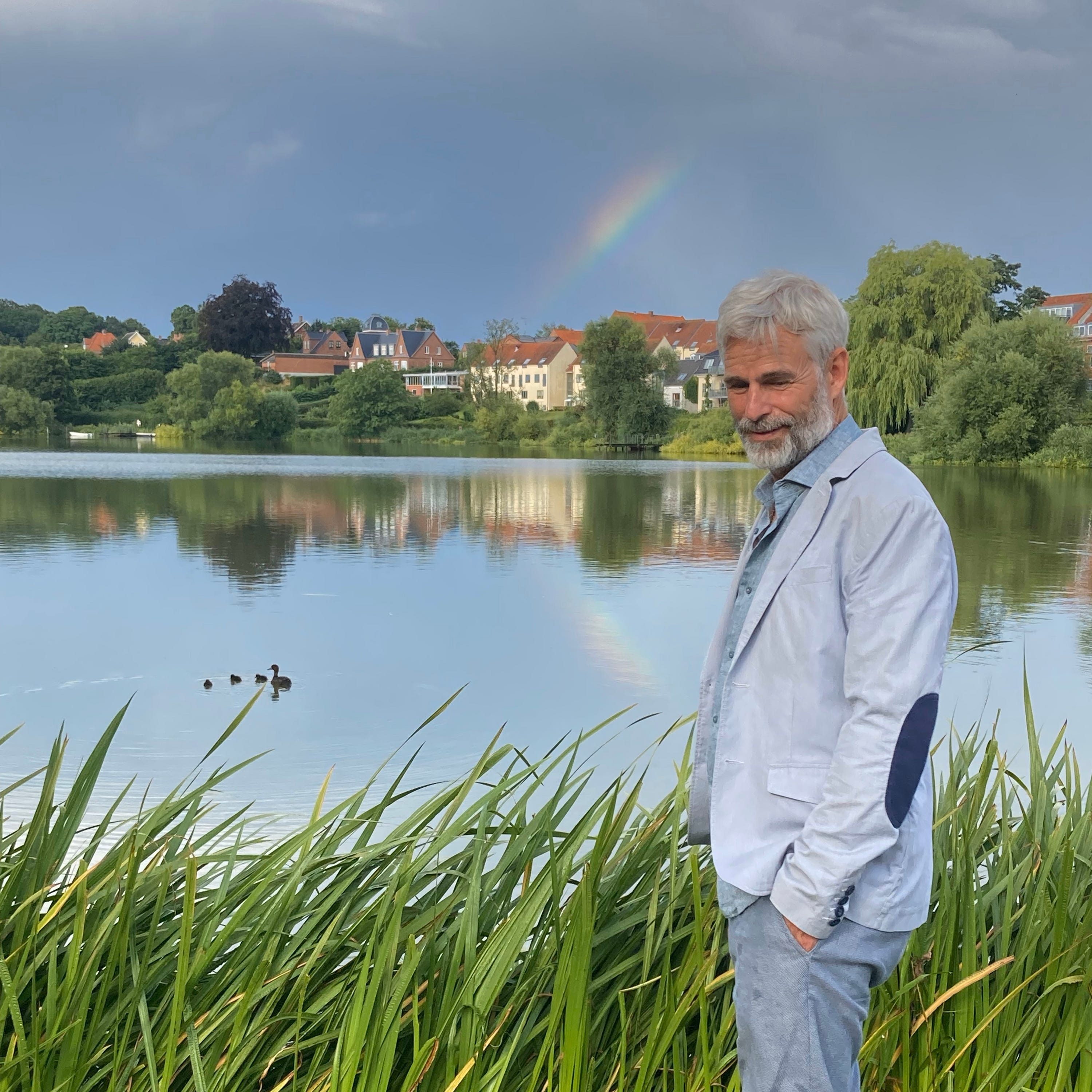 Sommerhilsen 2026 - Facebook, Chemtrails, Jesus, Sommercamp o.m.a.