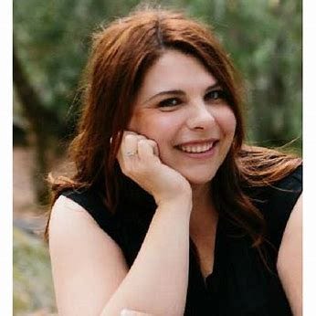 Poema S3 012 | Teresa Colón Is A Writer & Christian Living With Bipolar episode artwork