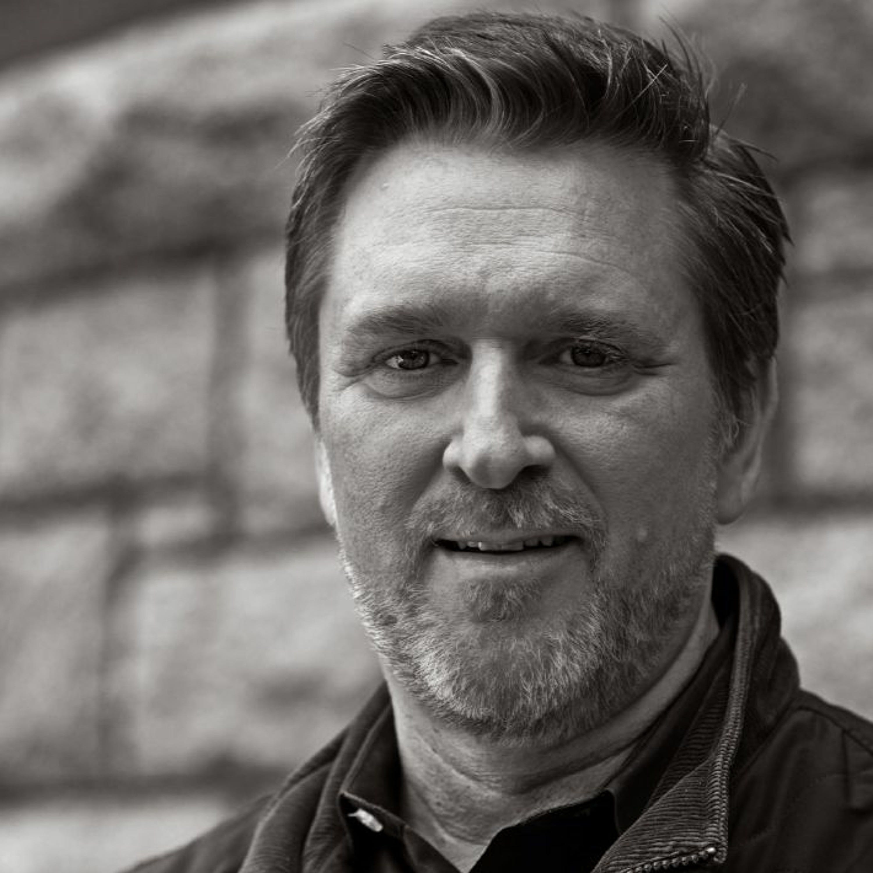 Sean Tracey, Founder, CEO, and Creative Director of Sean Tracey Associates episode artwork