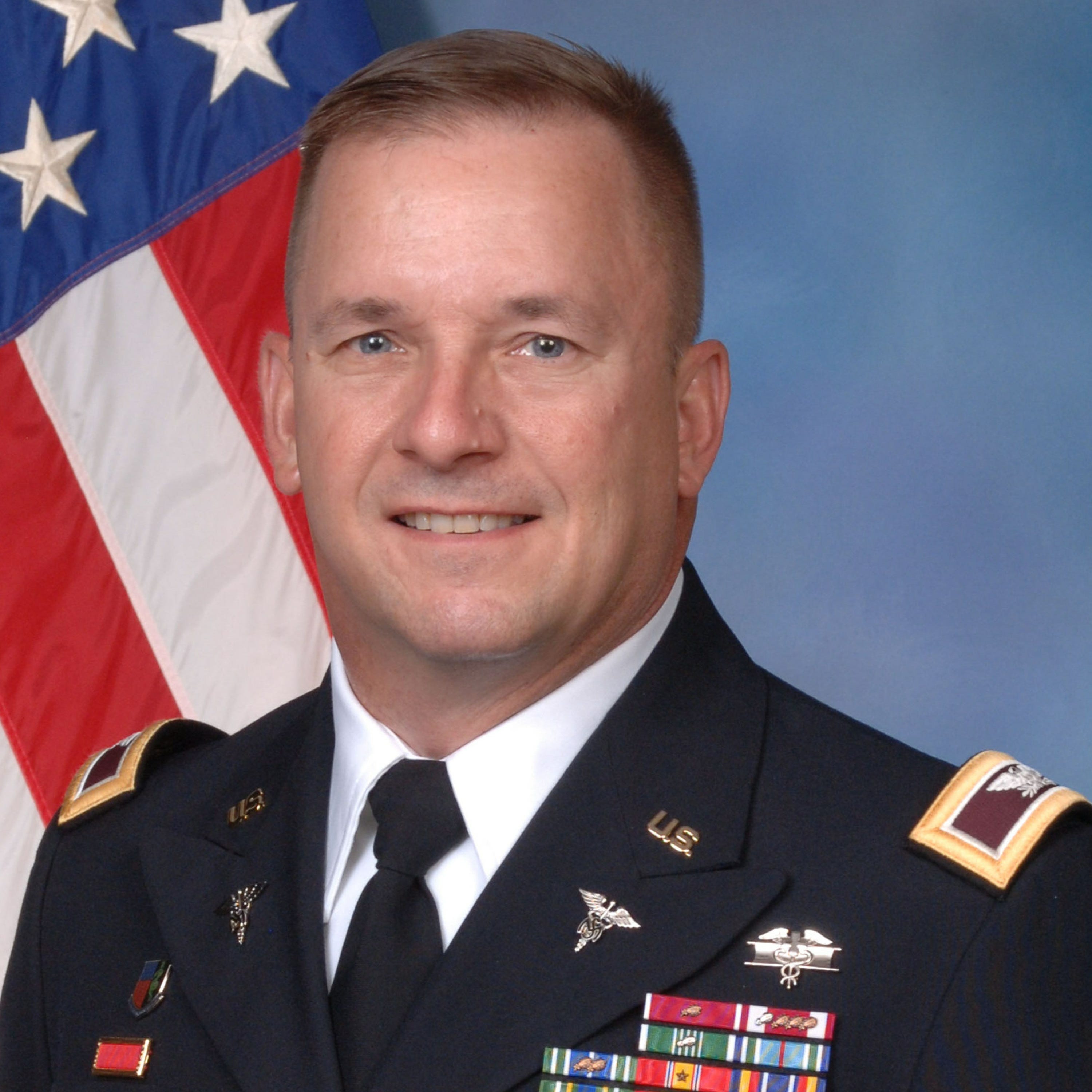 Colonel David Bitterman, Chief of Staff, US Army Southern Regional Medical Command episode artwork