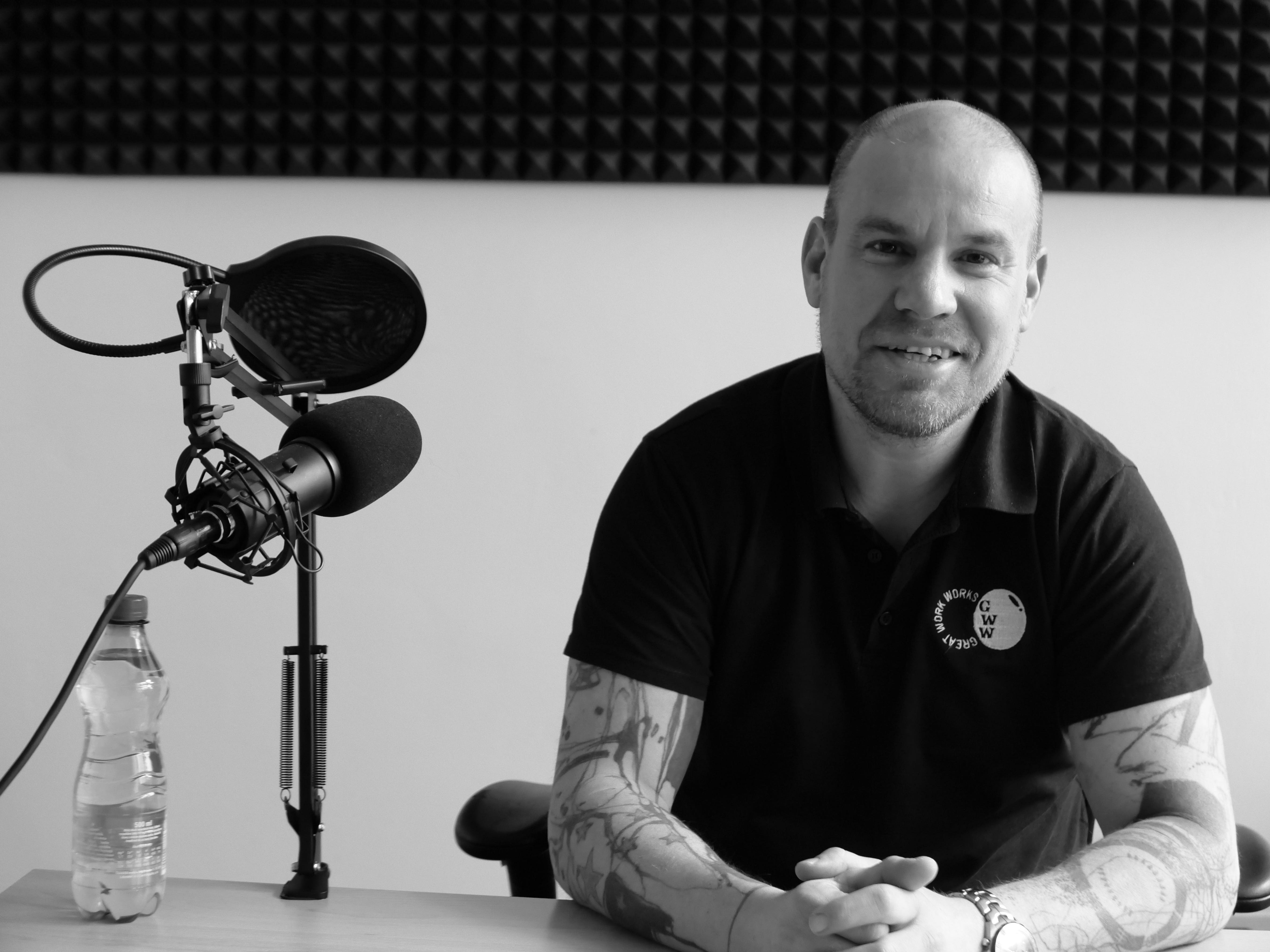 AUDIO: Laťka pro politiku je nastavená nízko. Ale jinak je Česko ráj na Zemi, říká spoluzakladatel Hithitu Pavel Eichler (224) episode artwork