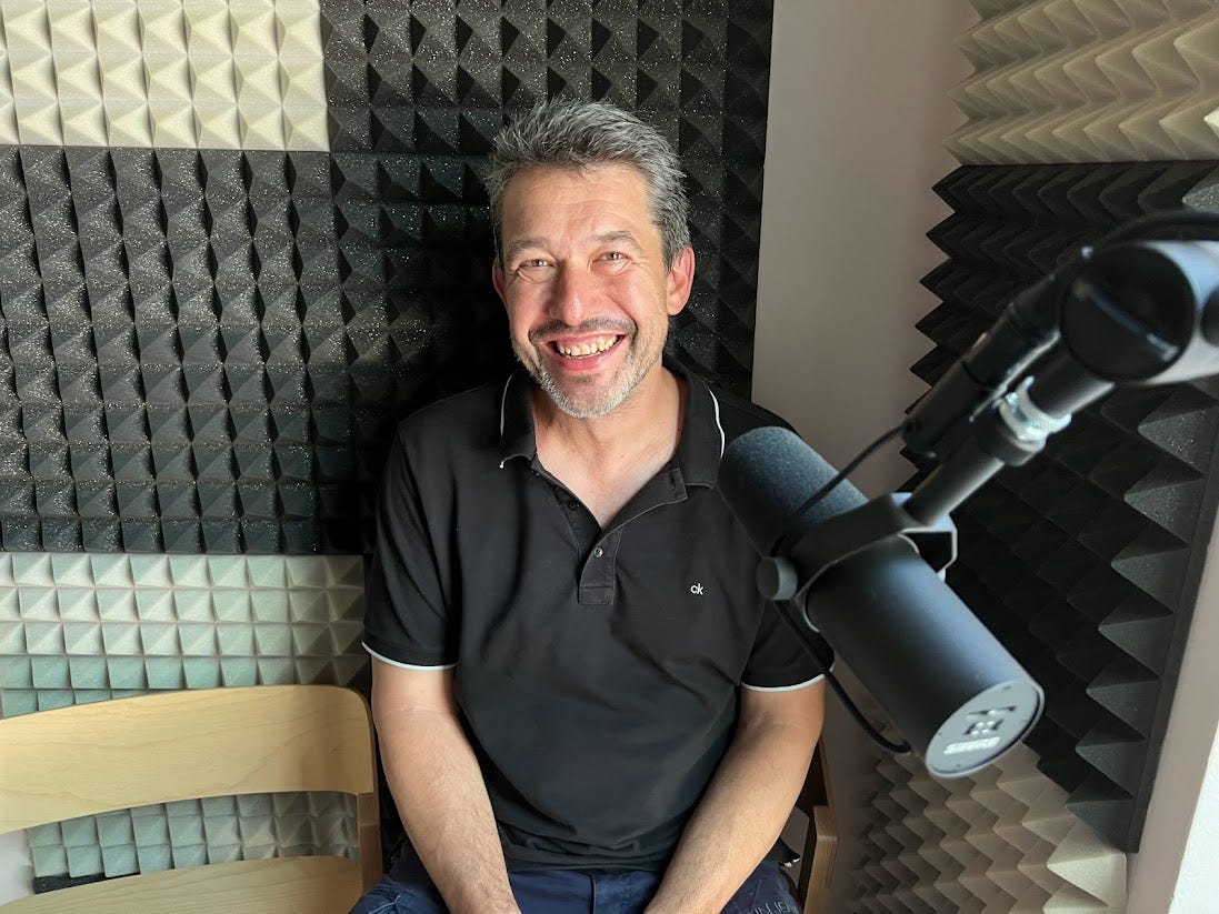 Radvan Bahbouh: AI bude měnit práci manažerů. Budou pro ně mnohem důležitější lidi než data