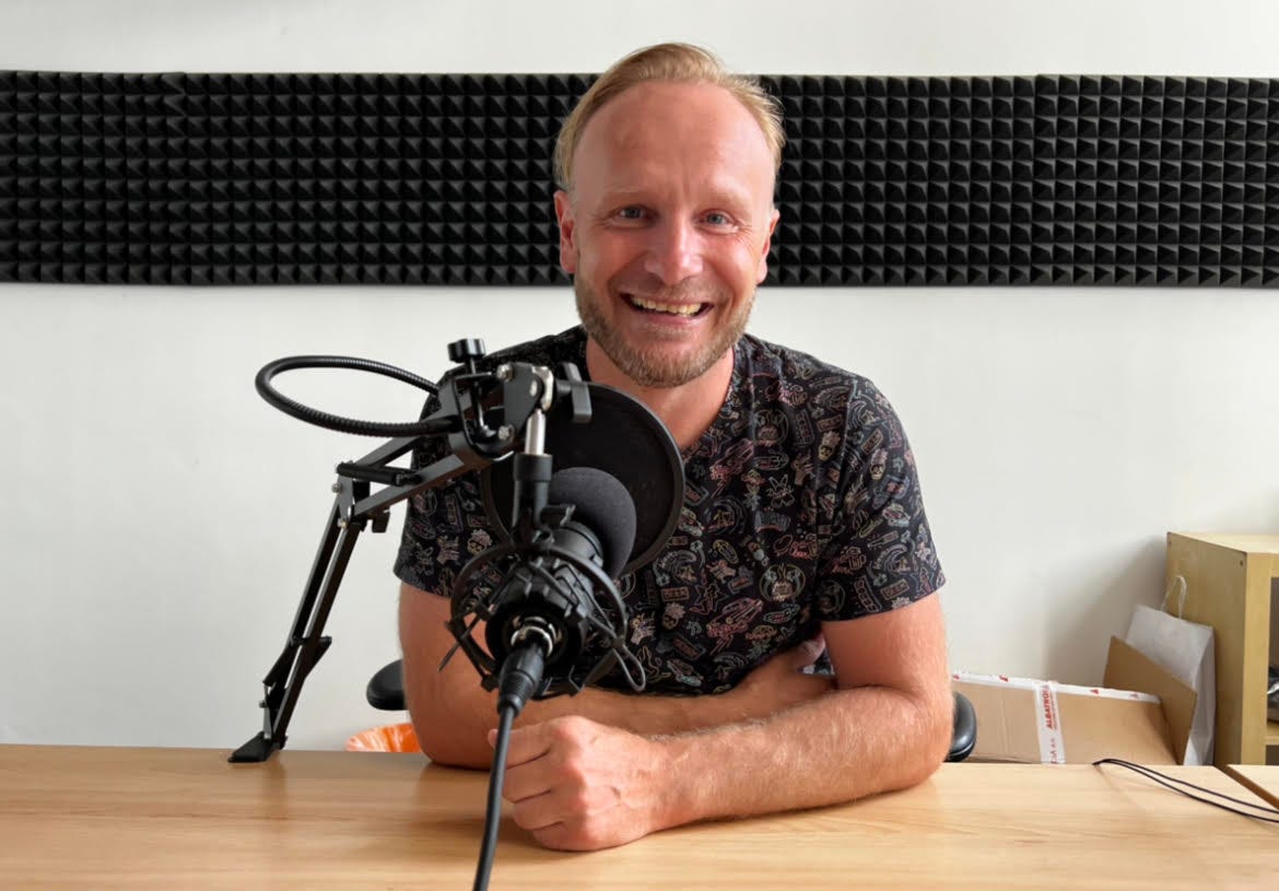 AUDIO: Líbilo se mi, že Vietnamci jedí bůček a všichni jsou hubení. Ale někteří už ztloustli, říká Zdeněk Bezdíček (178) episode artwork