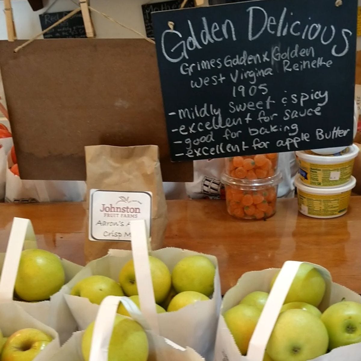 Episode 6 - History of Golden Delicious  episode artwork