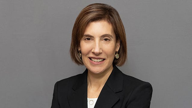 SCOTUS Bar Superstar: An Interview With Lisa Blatt