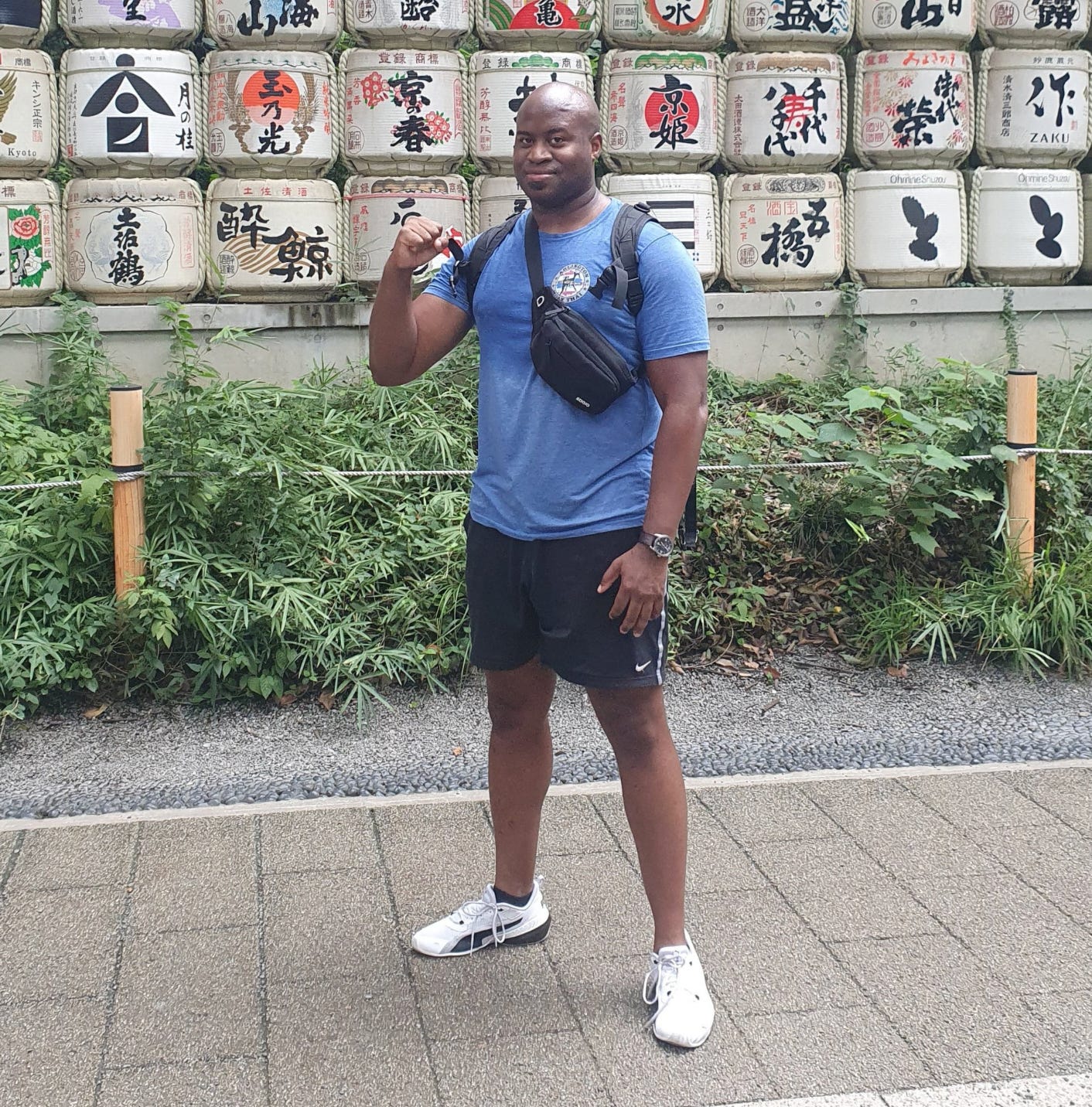 PODCAST #6 - Life in South Korea with SHAUN ON SITE - 8.5 Years in Asia, Travel Coach, Experienced Digital Nomad and Former English Teacher  episode artwork