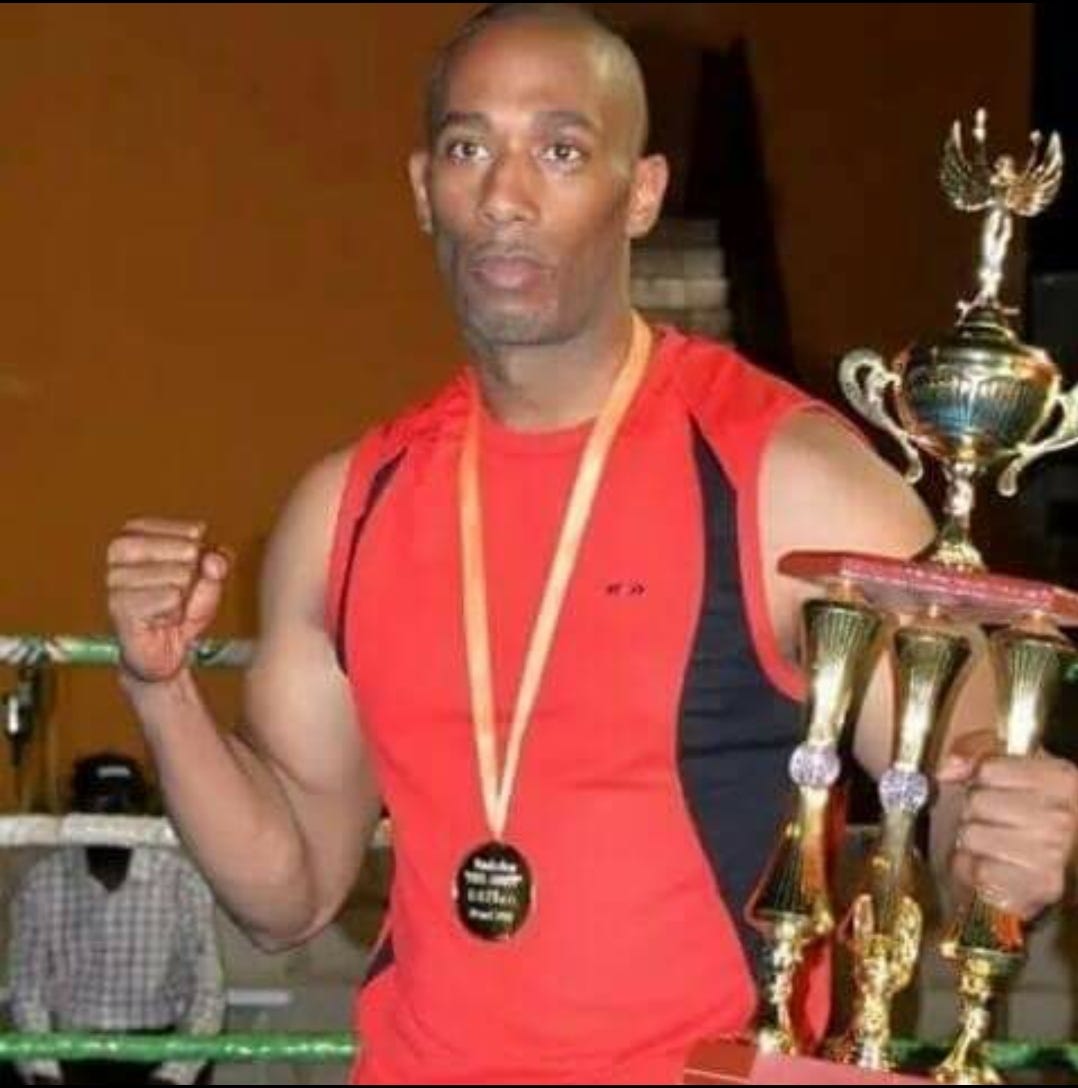 Podcast #9 - Interview with NYC Muay Thai Fighter / Trainer NAKMEEZY episode artwork